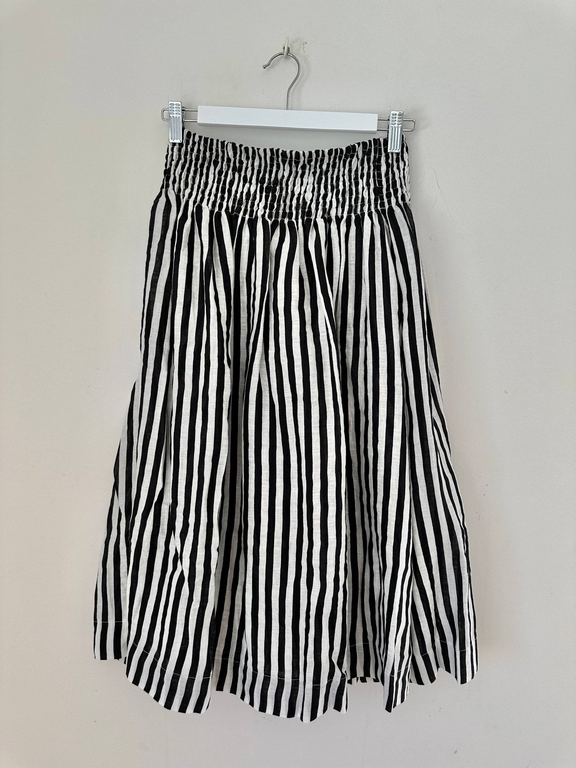 lola skirt-small black stripe linen Apparel