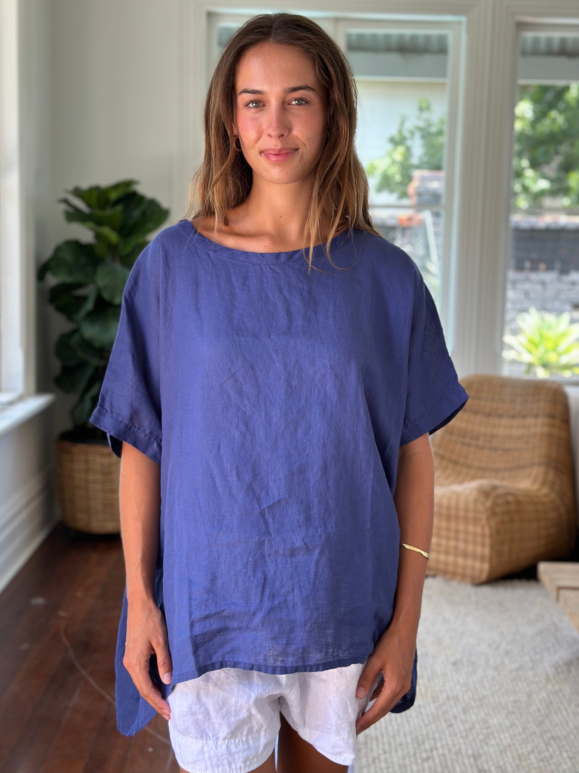 rachael top - blue dusk linen Apparel