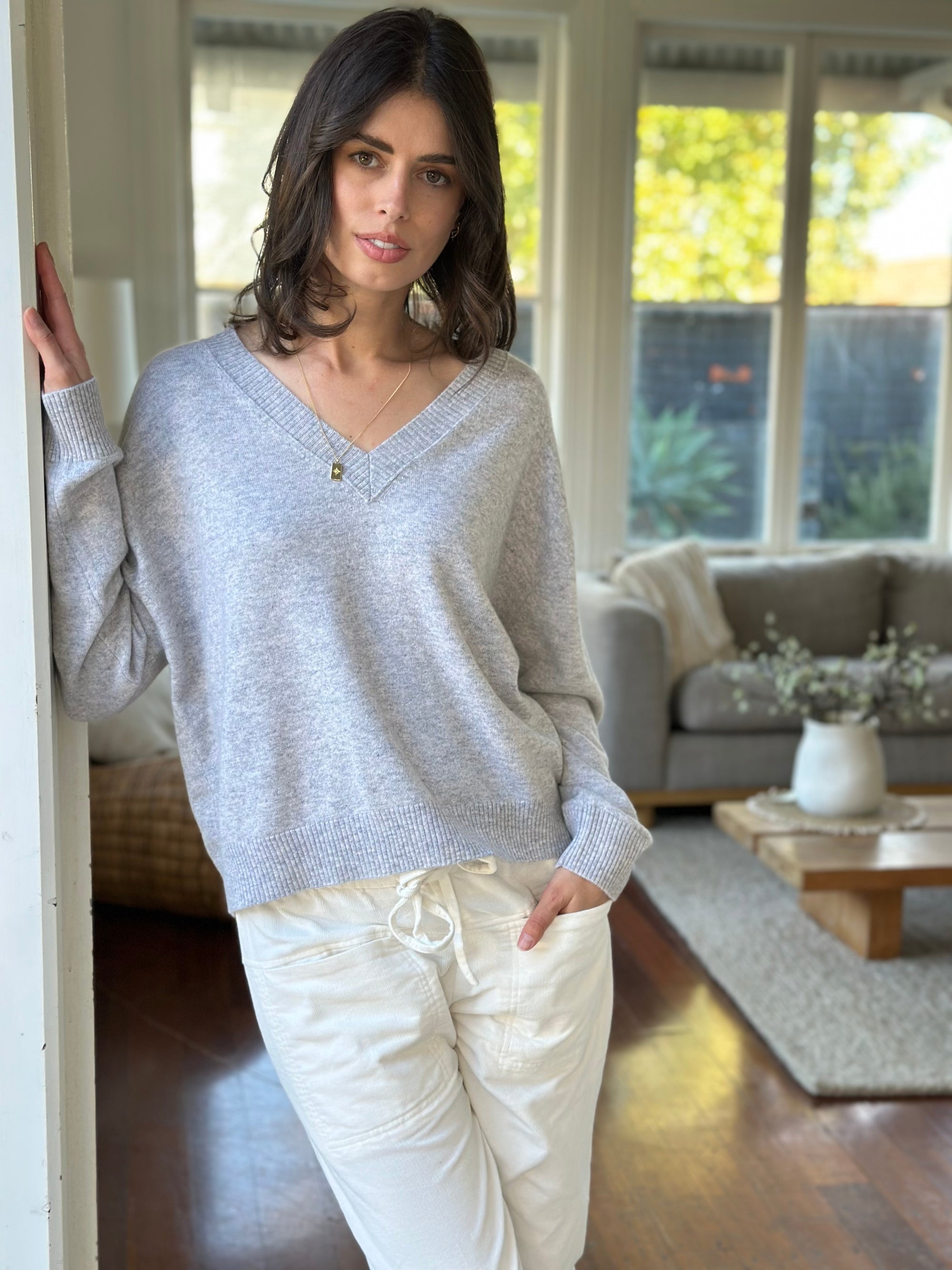 mavis v neck knit-light grey marle cashmere Apparel