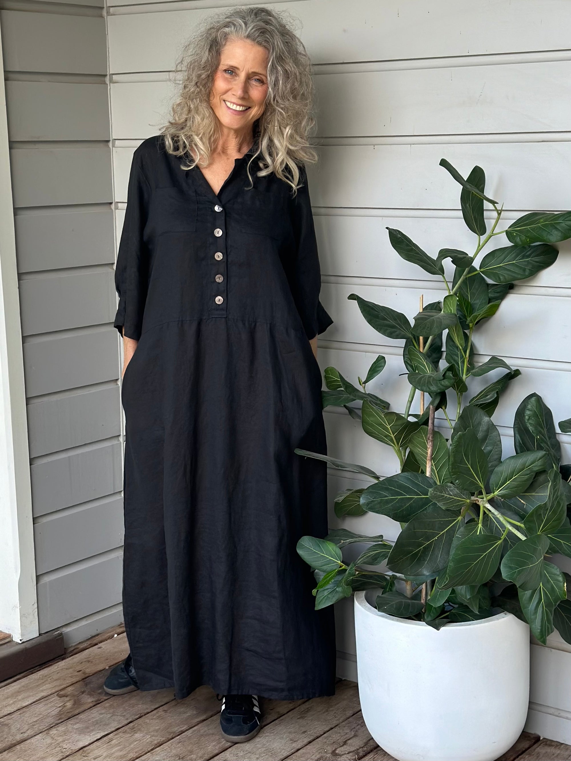 bridget dress - black linen Apparel