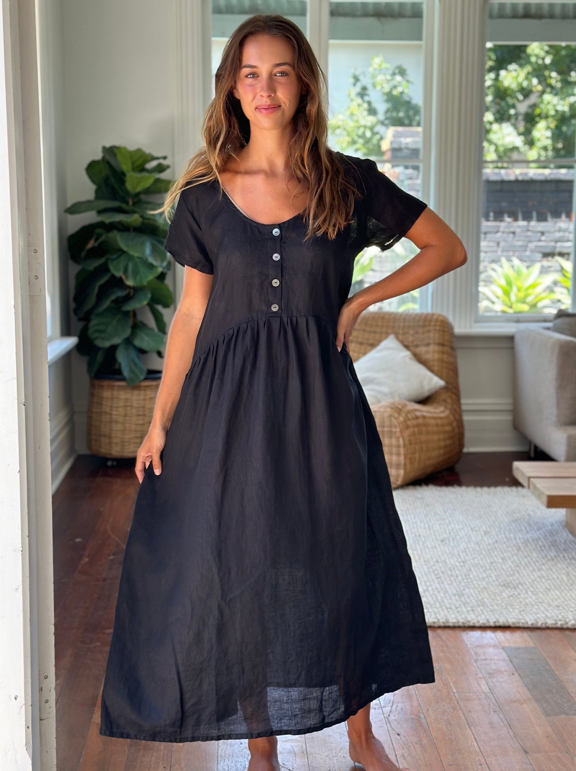 audrey dress - black linen Apparel
