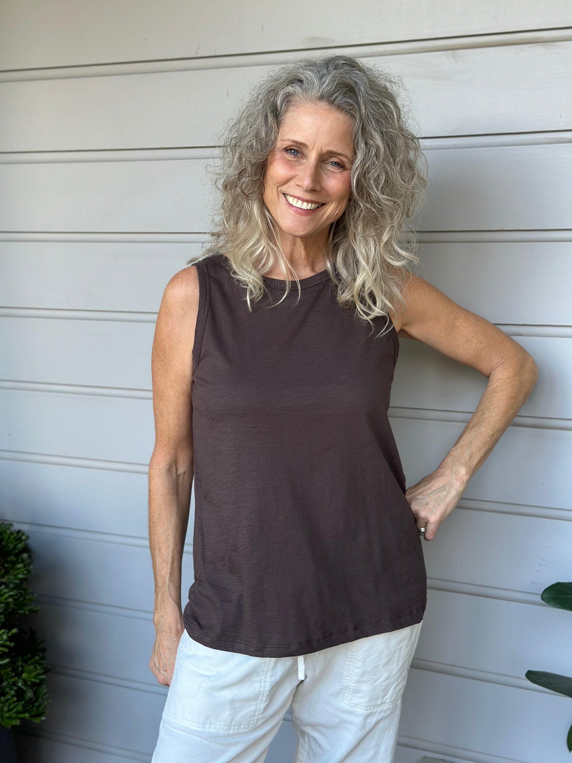 vera tank - chocolate cotton Apparel