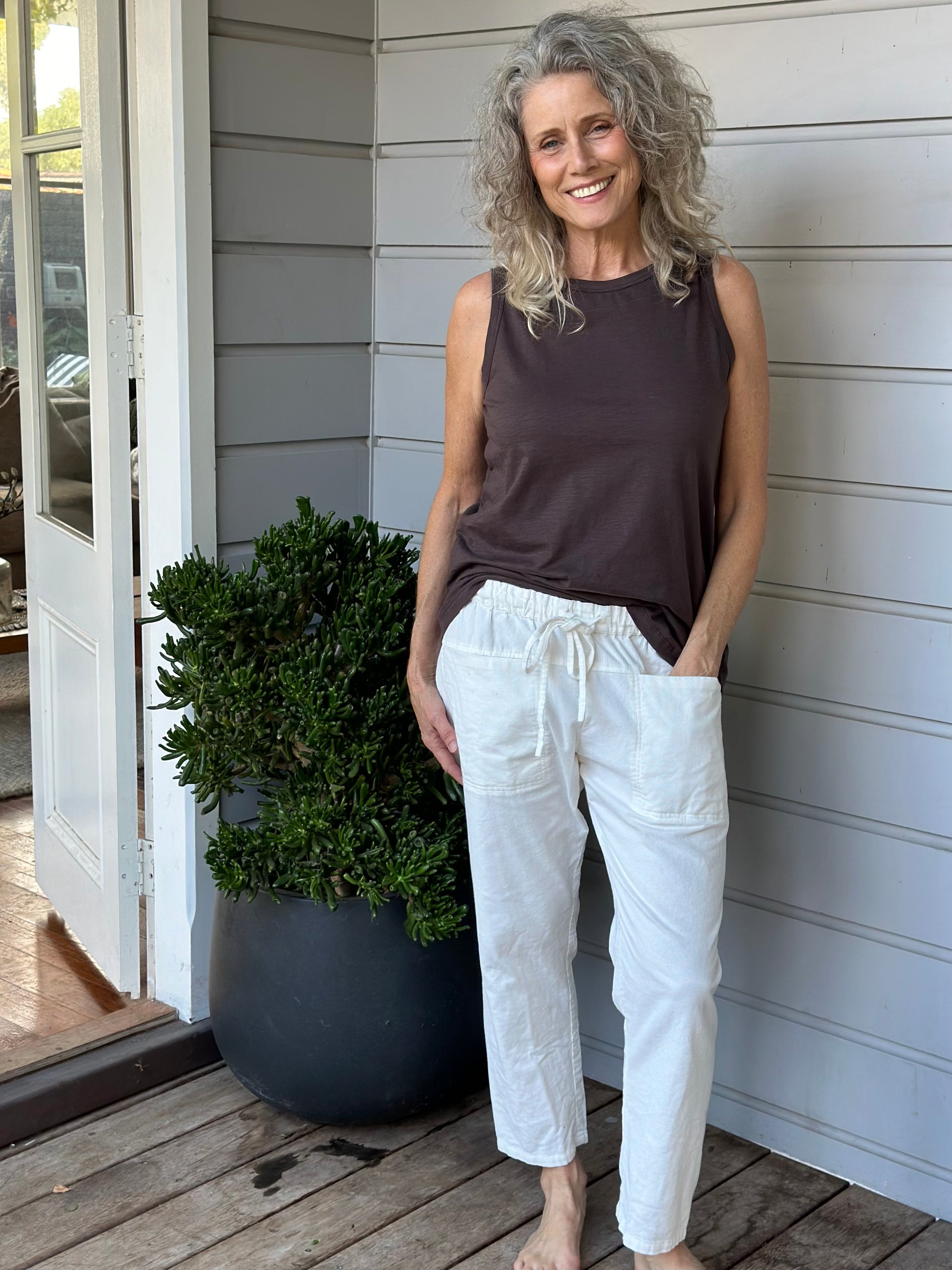 vera tank - chocolate cotton Apparel