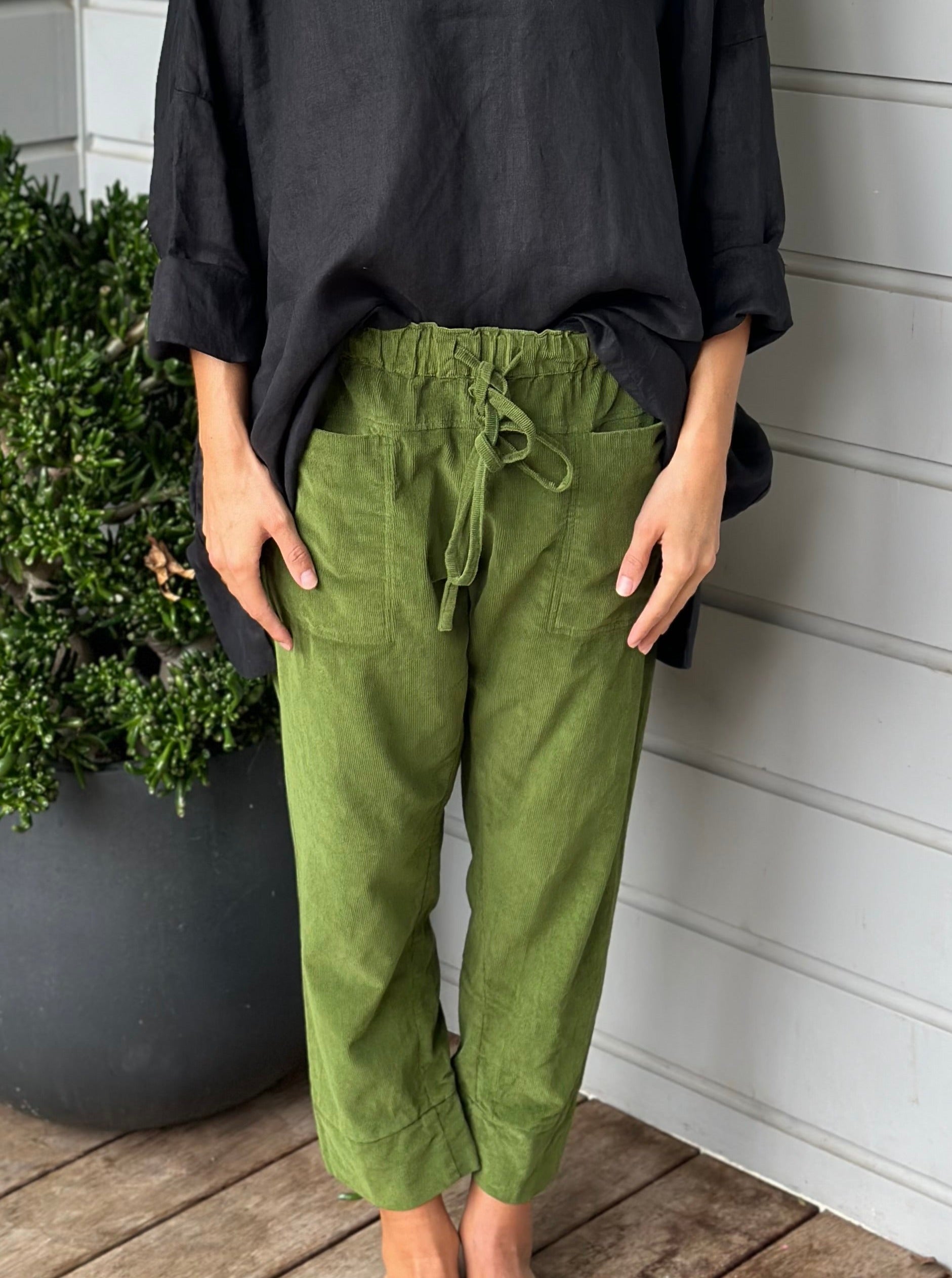 darcy pant-fern cord Apparel