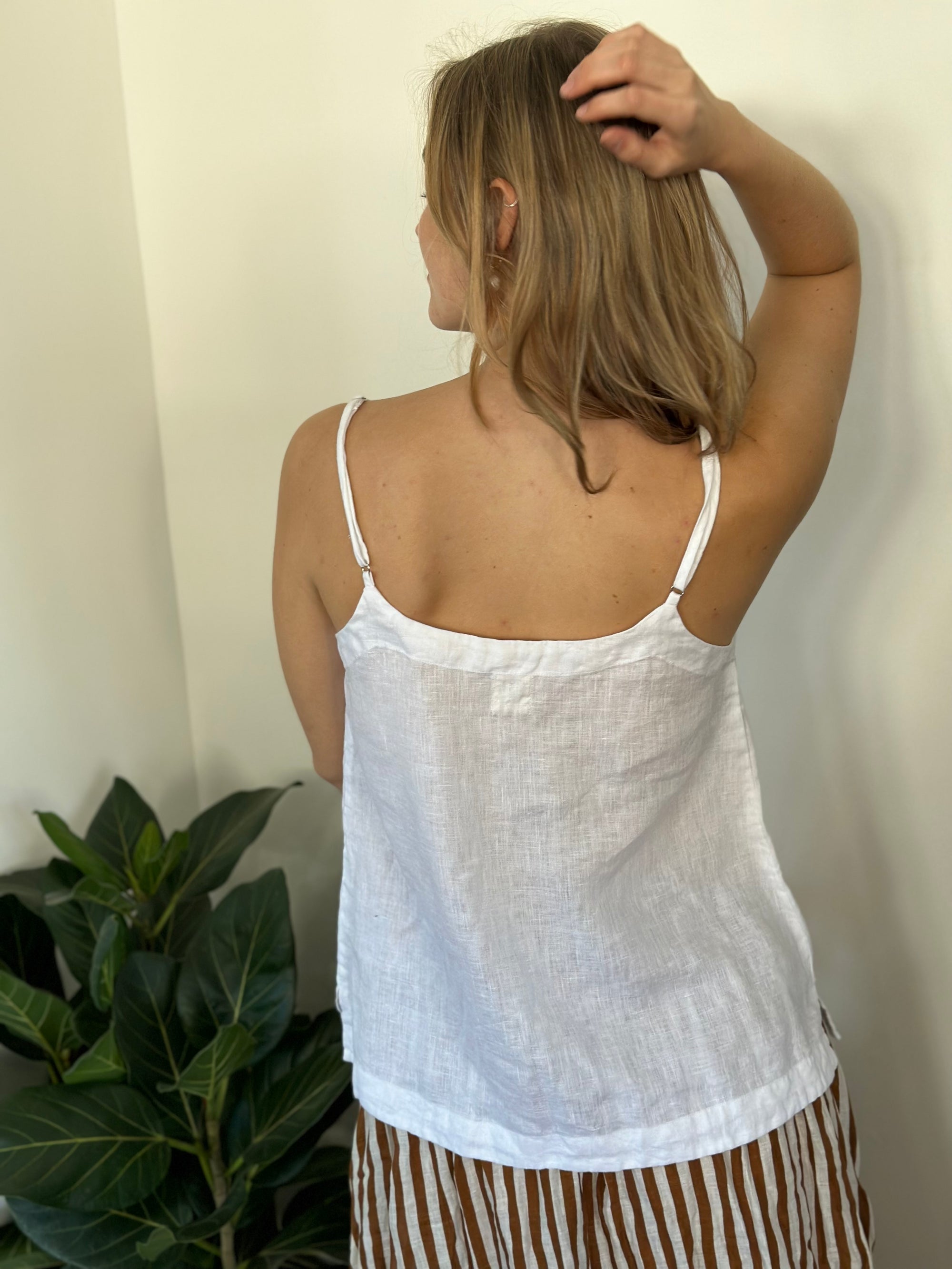 amy linen cami- white Apparel
