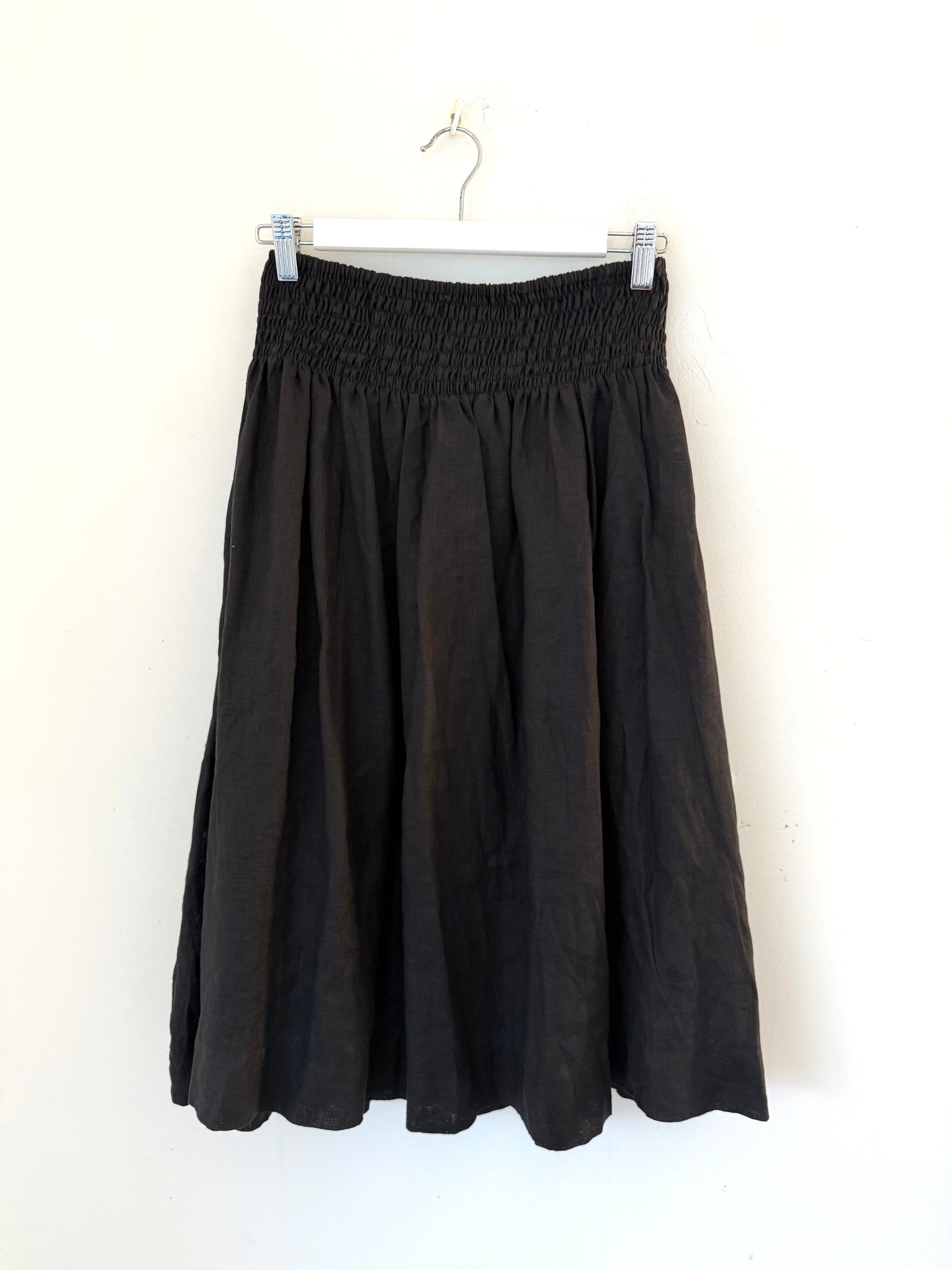 lola skirt - black linen Apparel