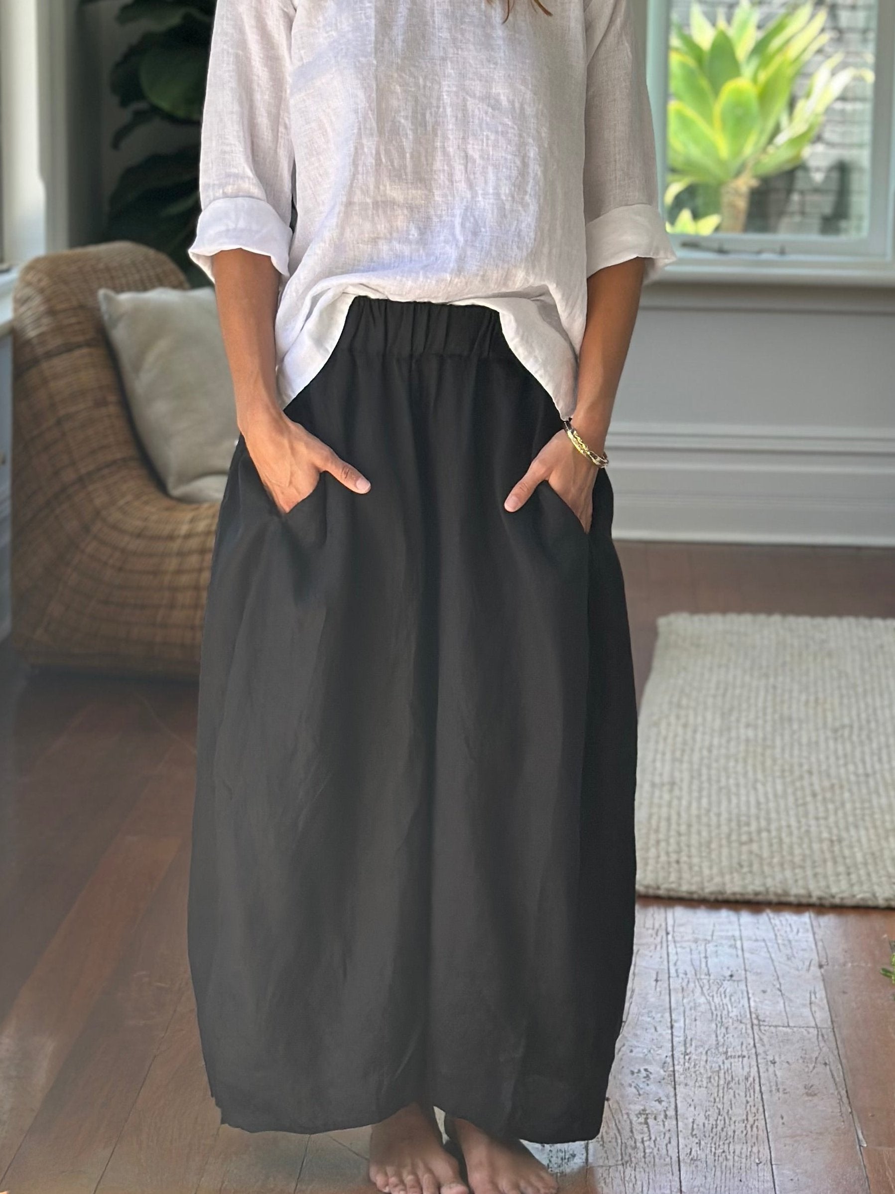 lana skirt - black linen Apparel
