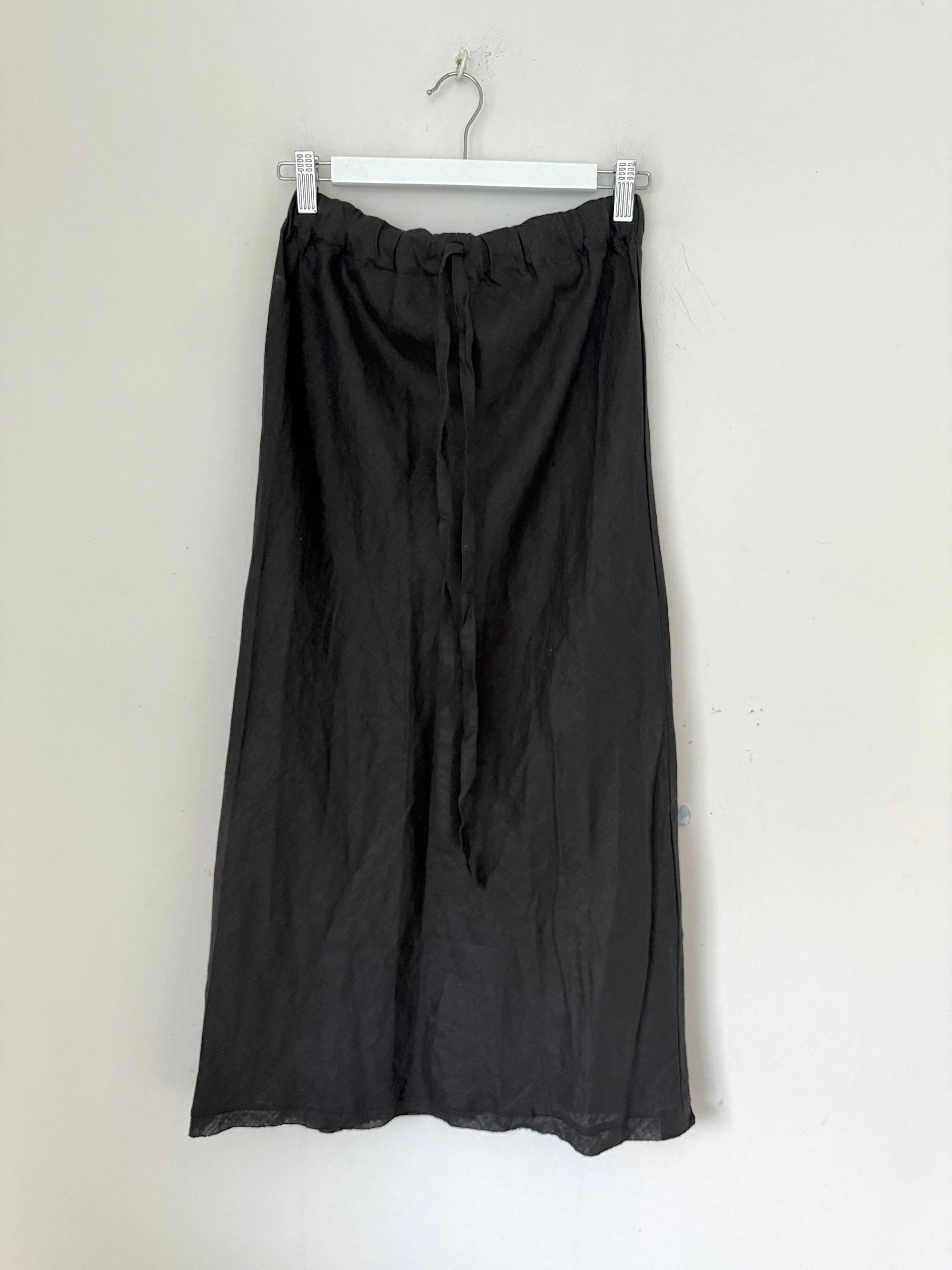 anthea skirt - black linen Apparel