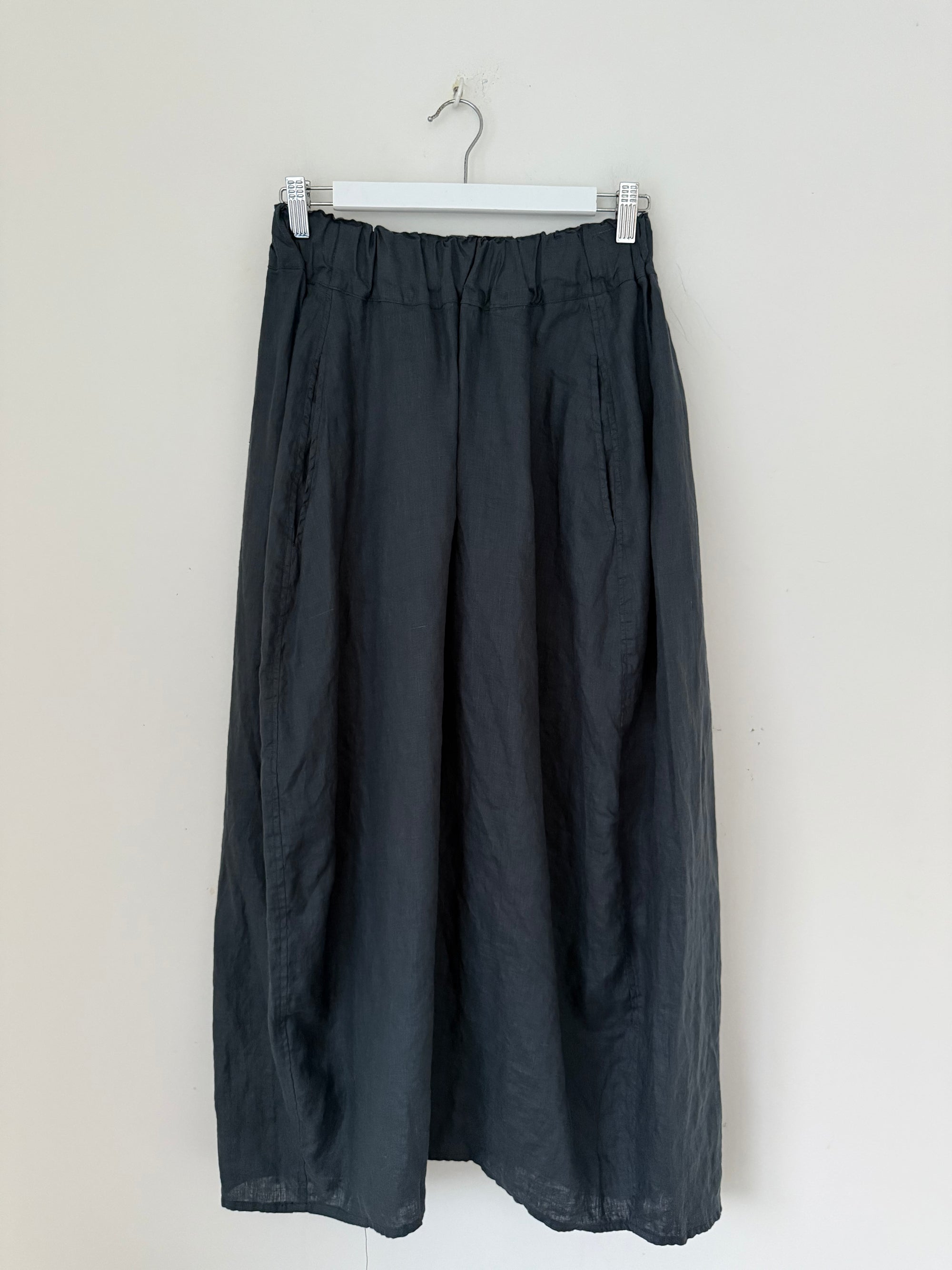 lana skirt - charcoal linen Apparel