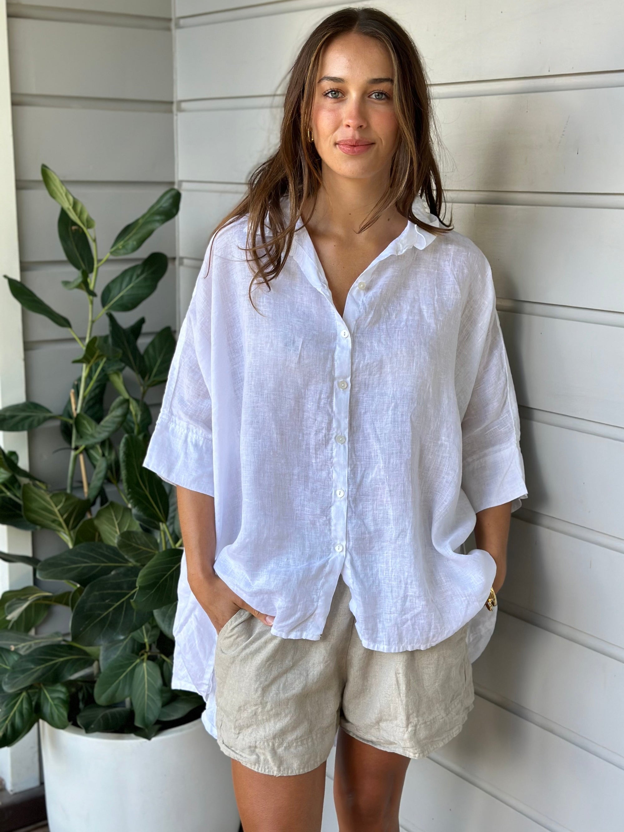 issey shirt - white linen Apparel