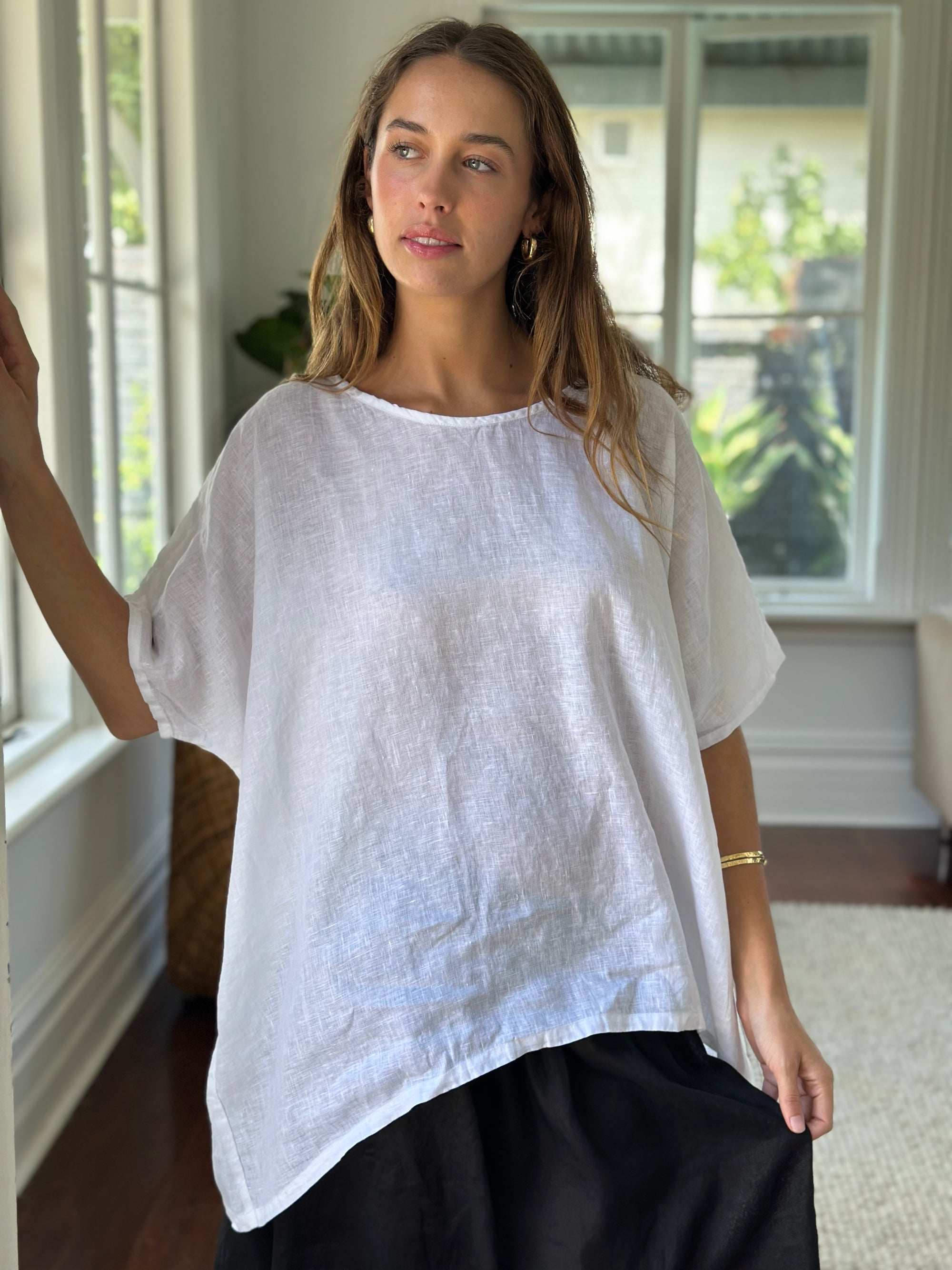 rachael top-white linen Apparel