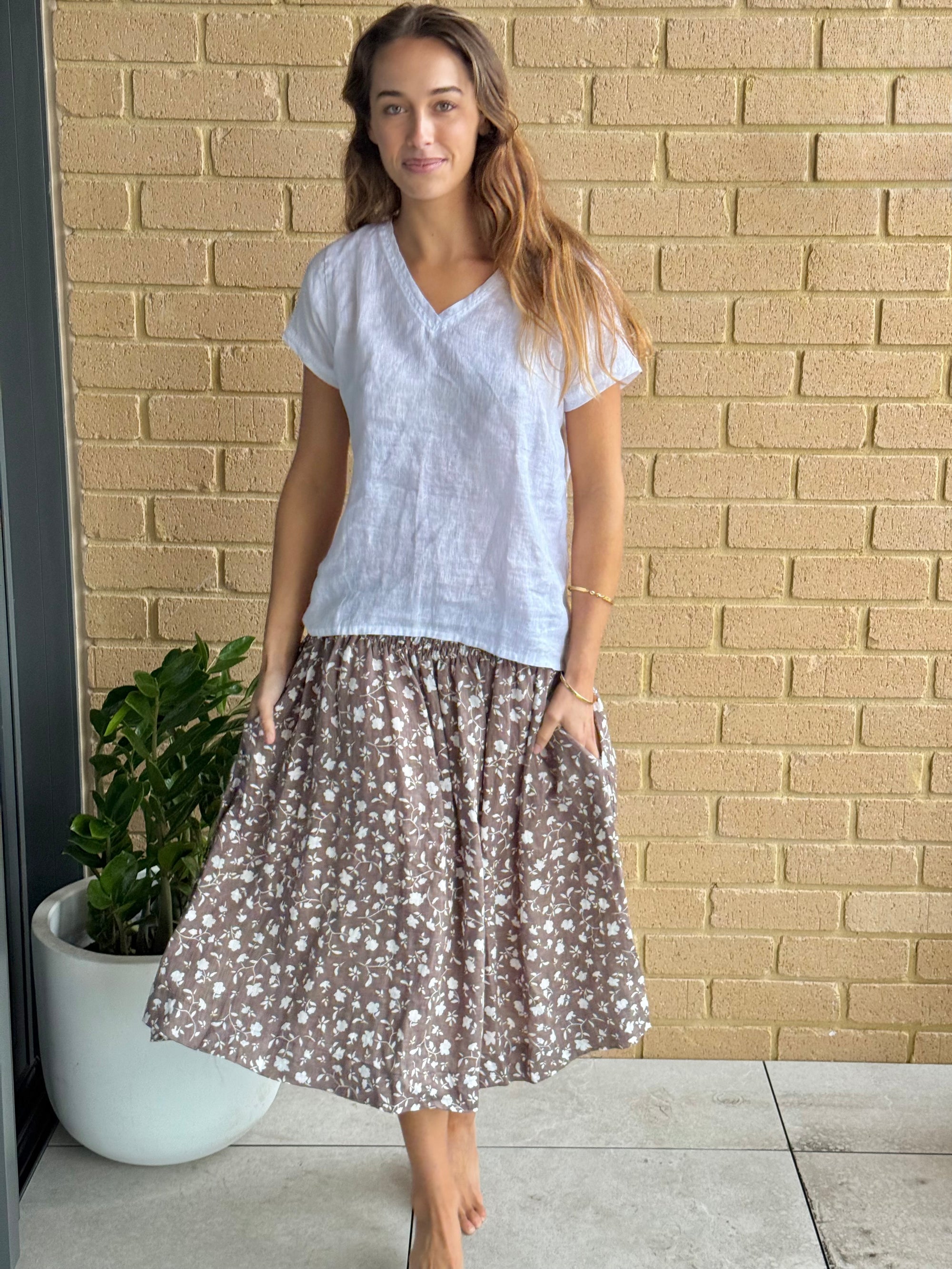 lola skirt - soil floral Apparel