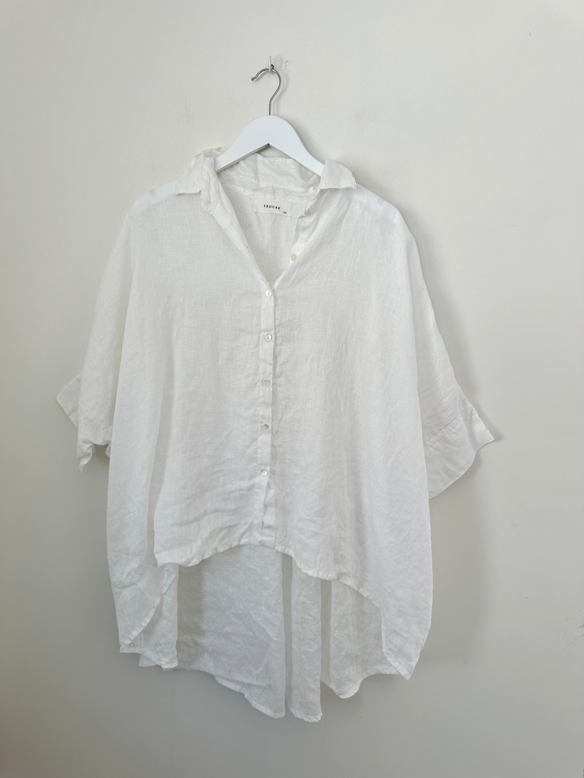 issey shirt - white linen Apparel