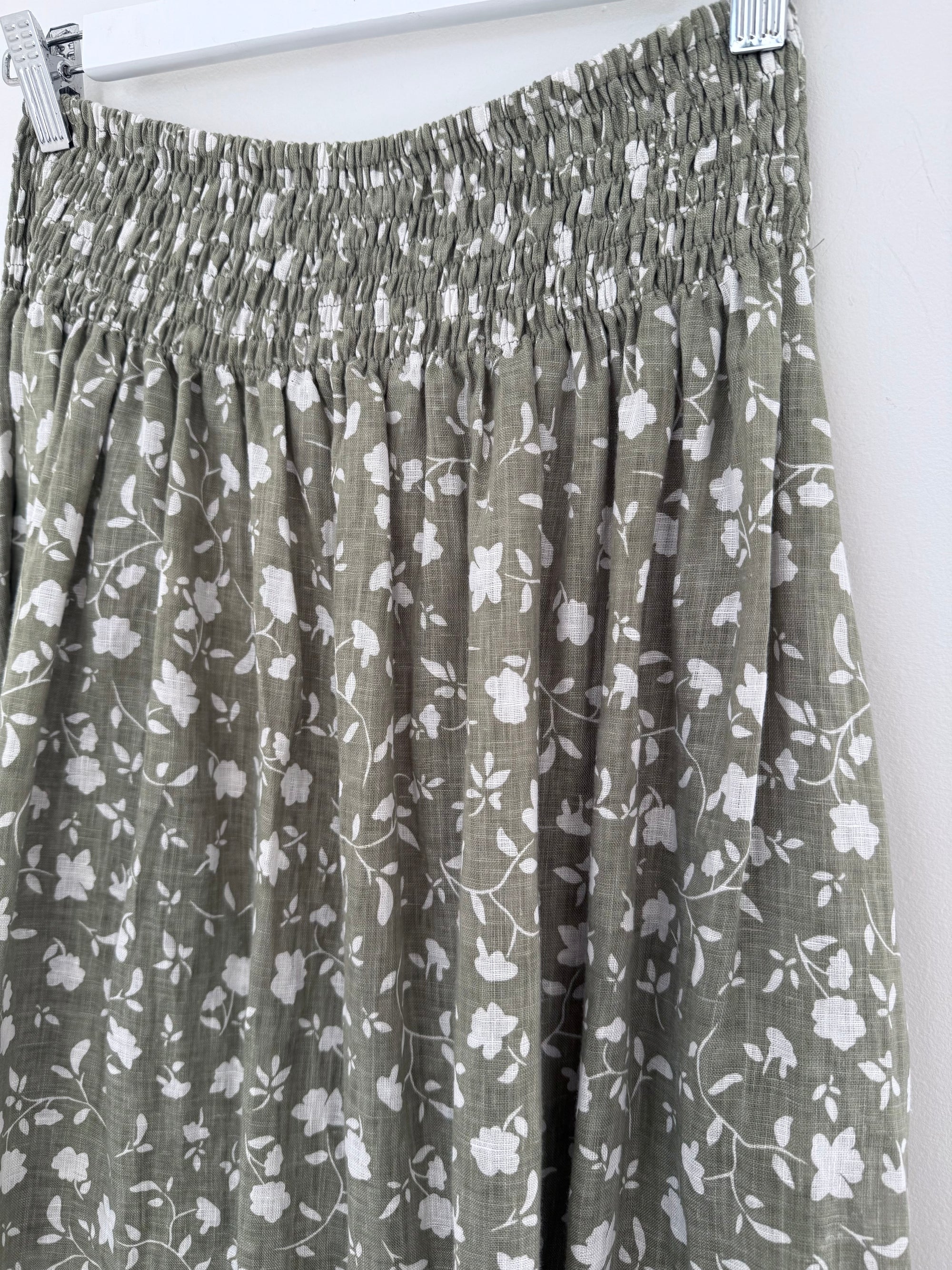 lola skirt - sage flora linen