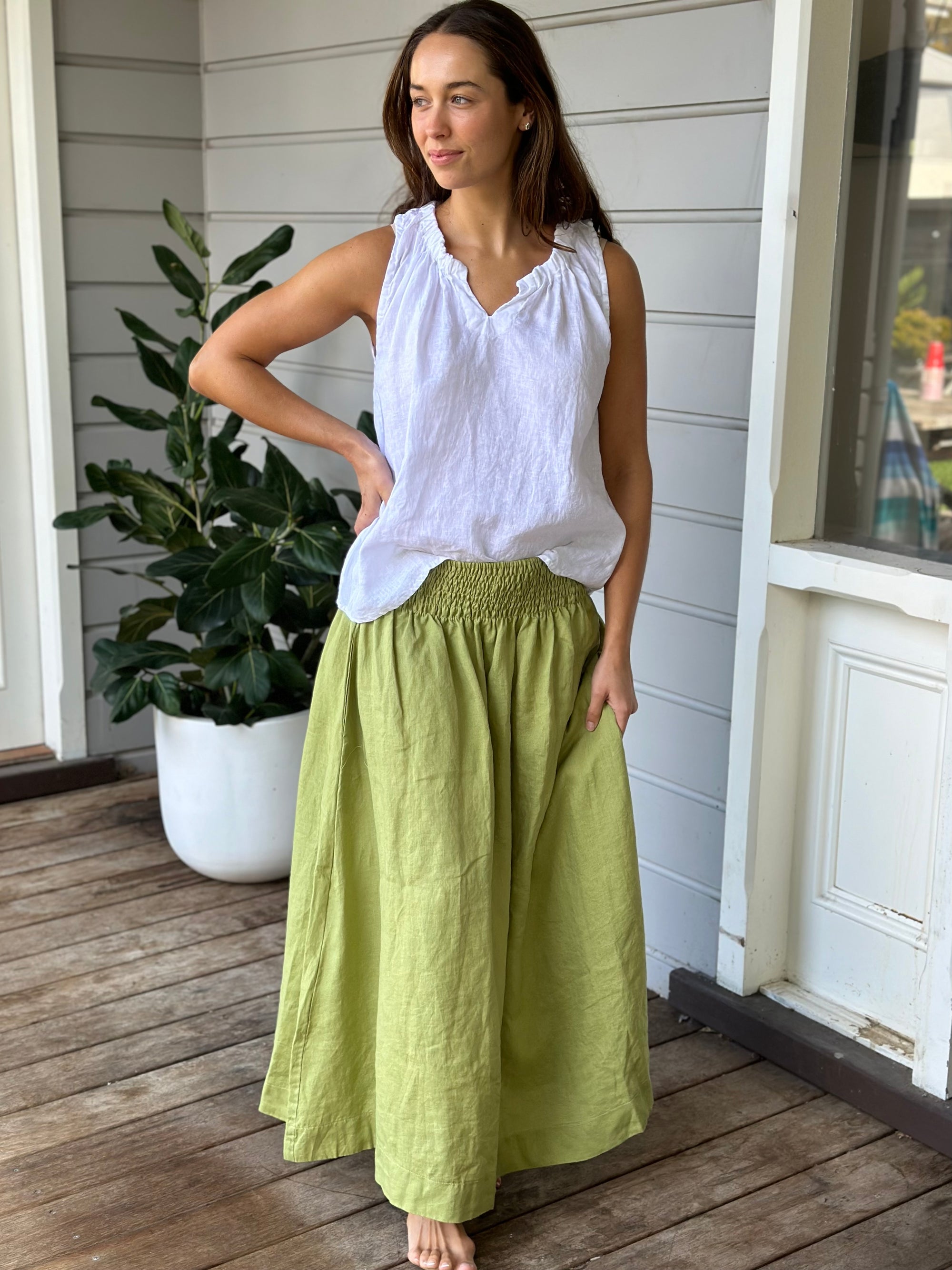 lulu skirt - avocado linen Apparel