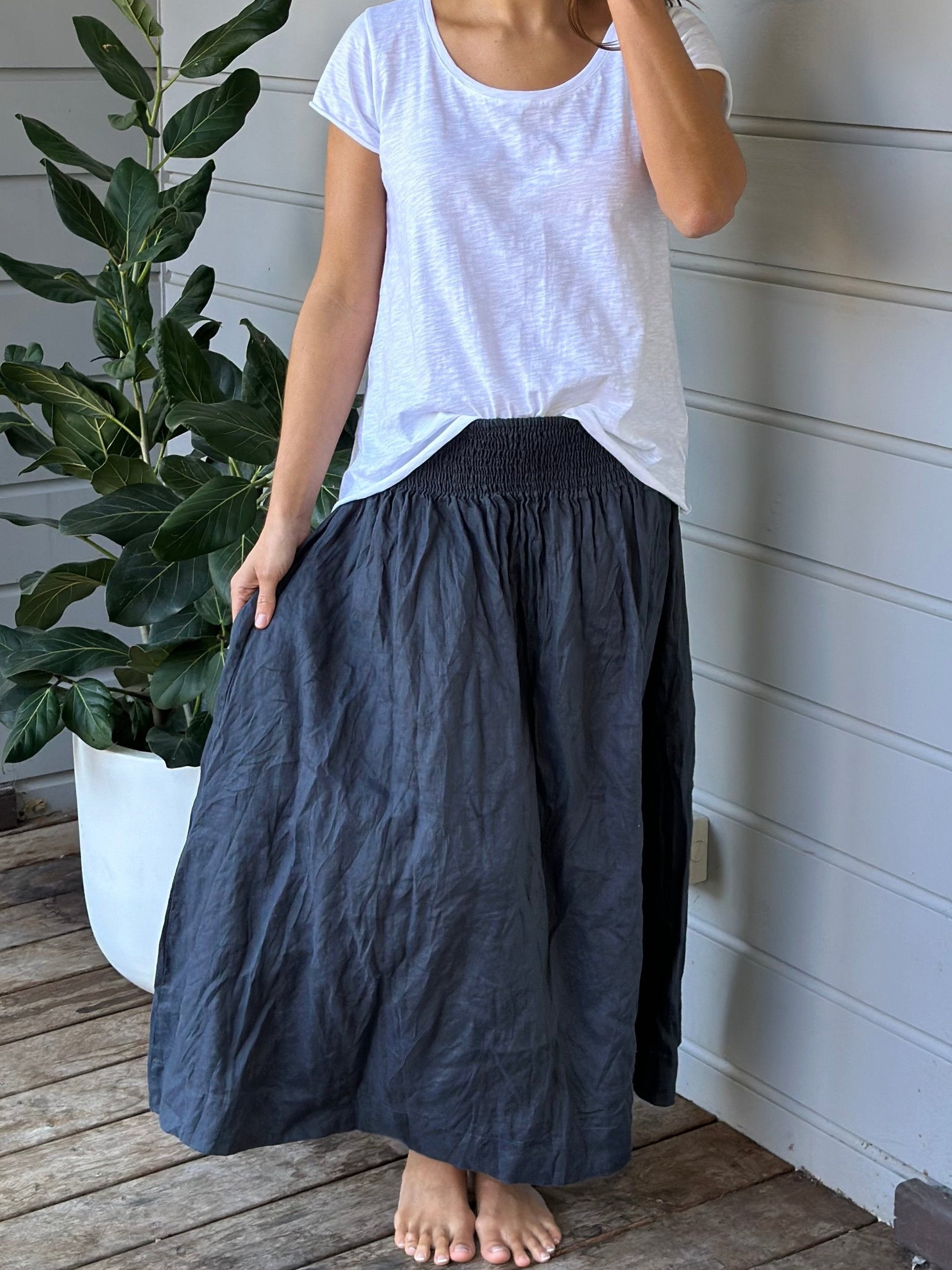 lulu skirt - charcoal linen Apparel
