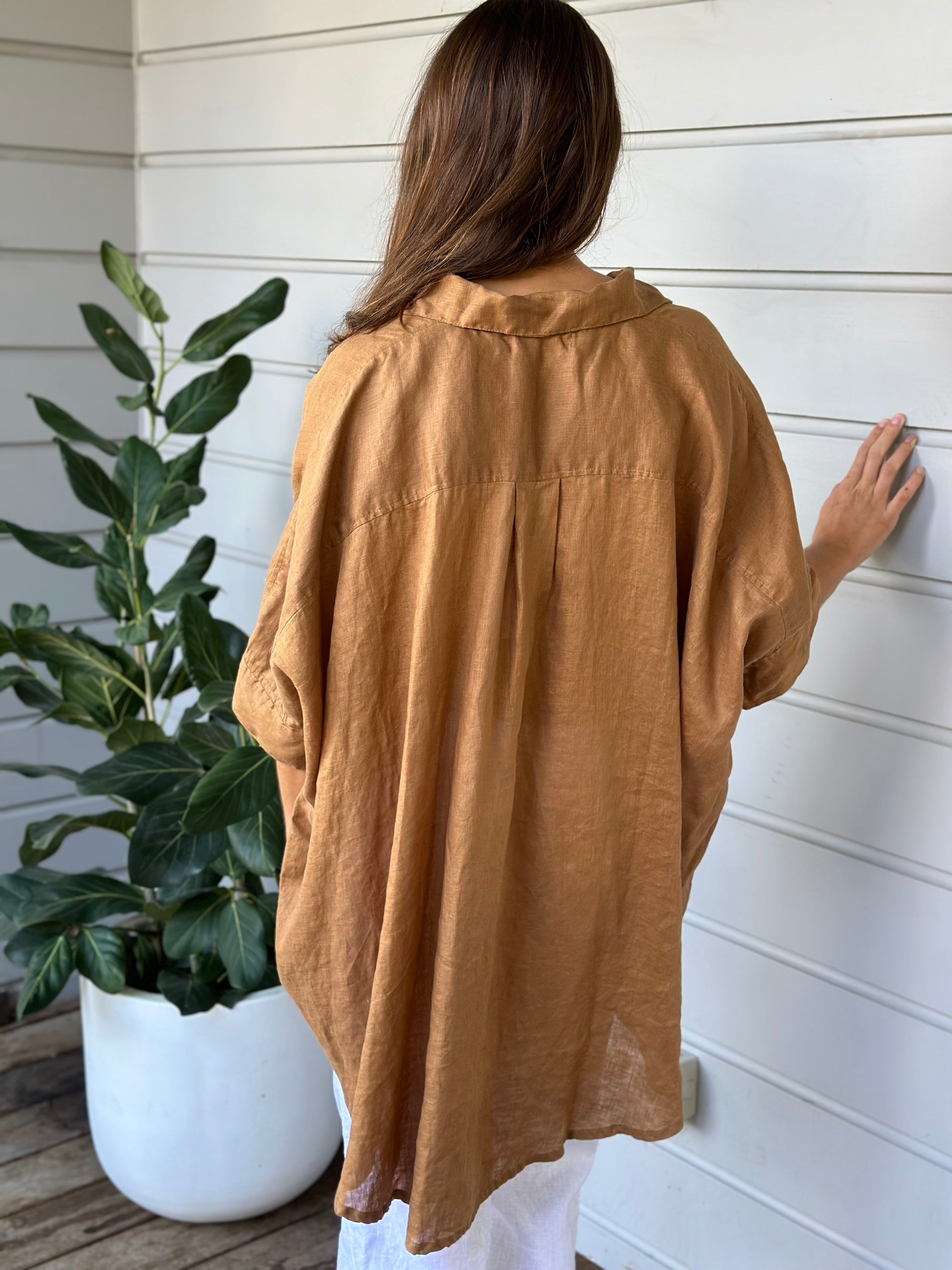 issey shirt - caramel linen Apparel