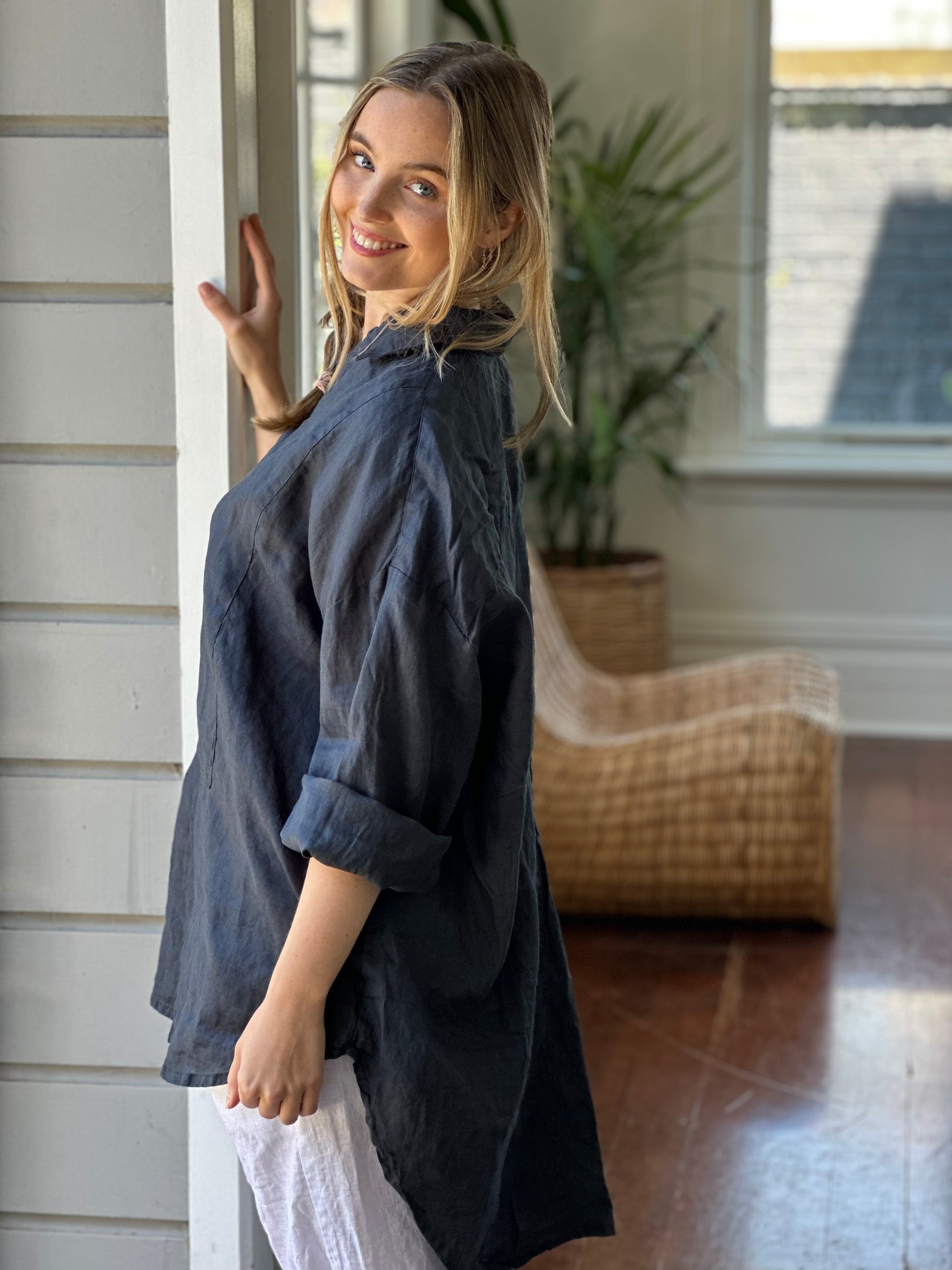 megan shirt-charcoal linen Apparel