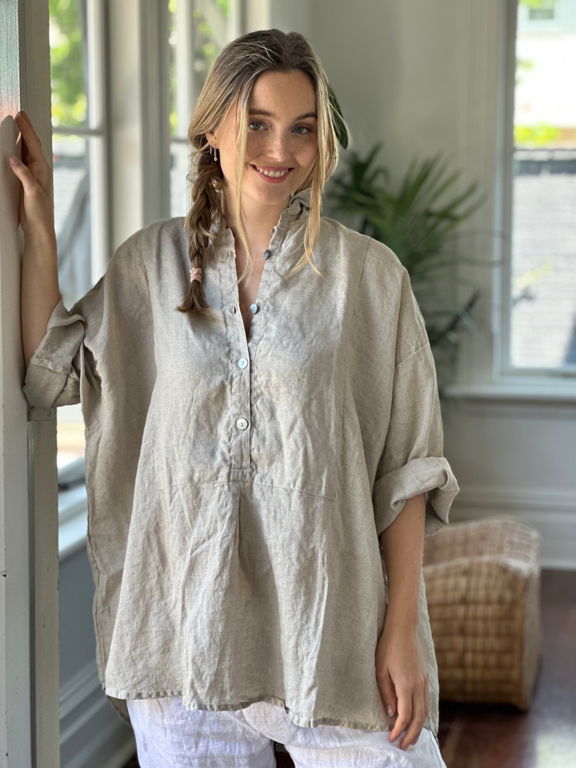 megan shirt - natural linen Apparel