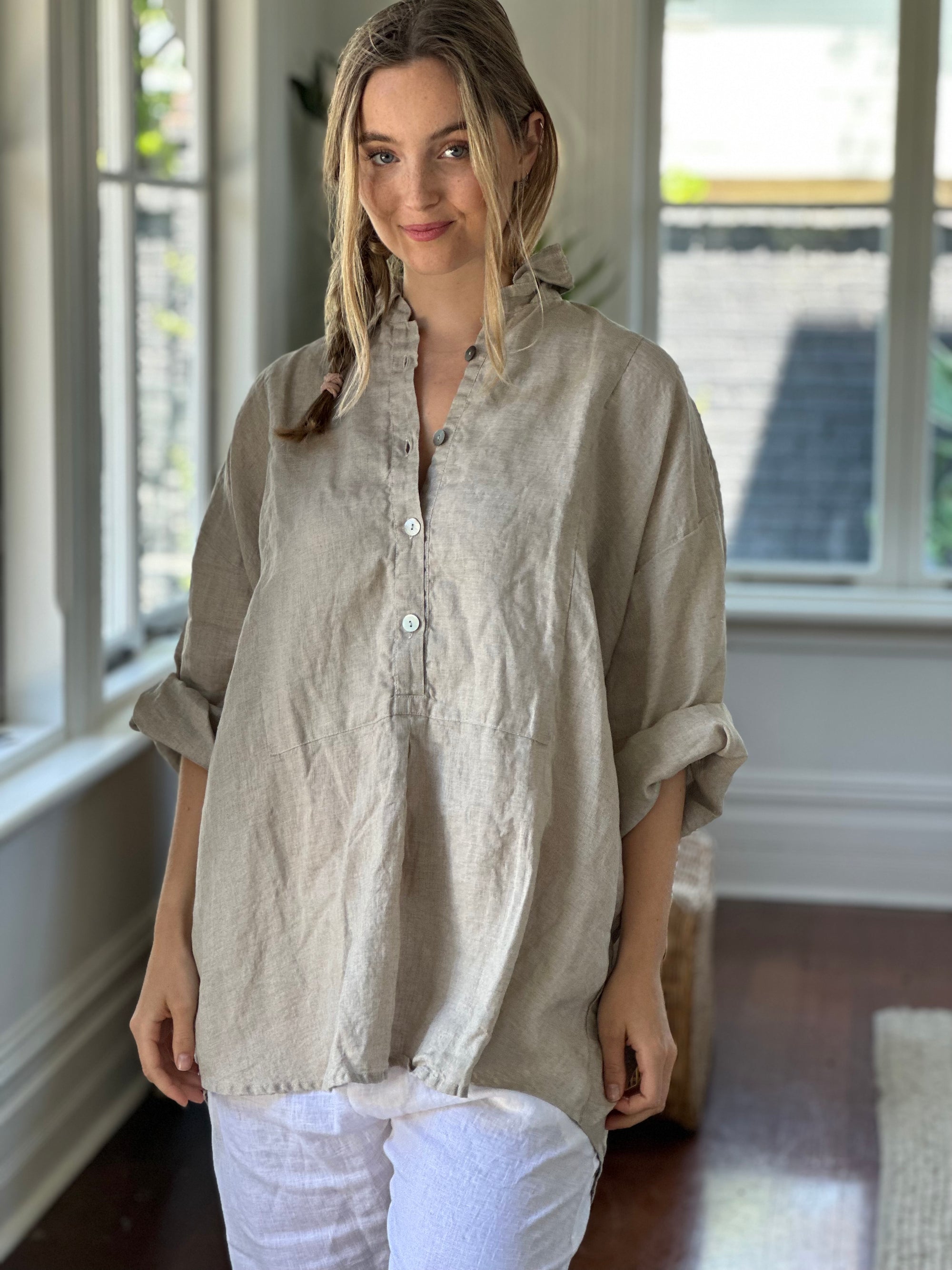 megan shirt - natural linen Apparel