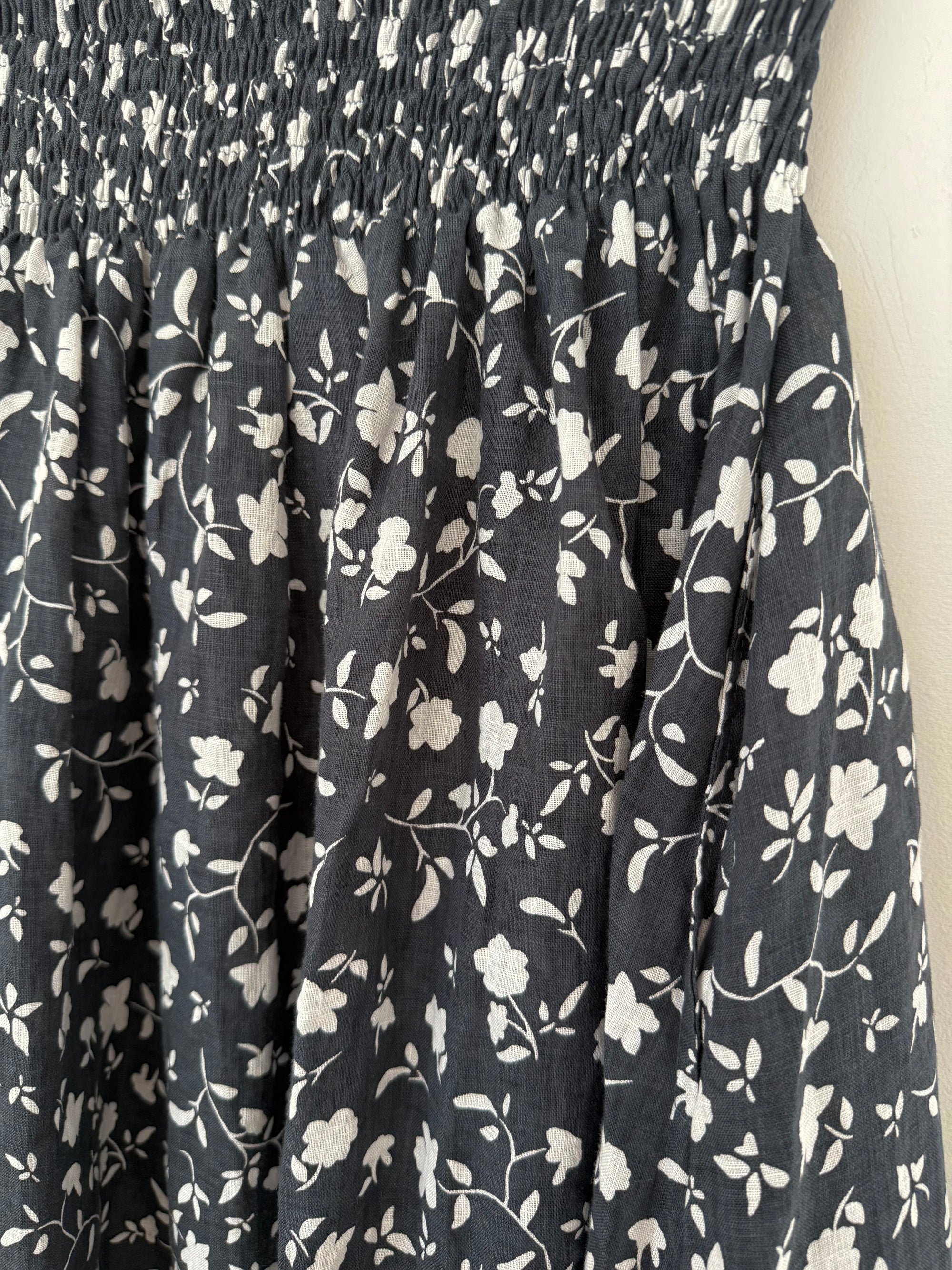 lulu skirt - slate floral linen Apparel