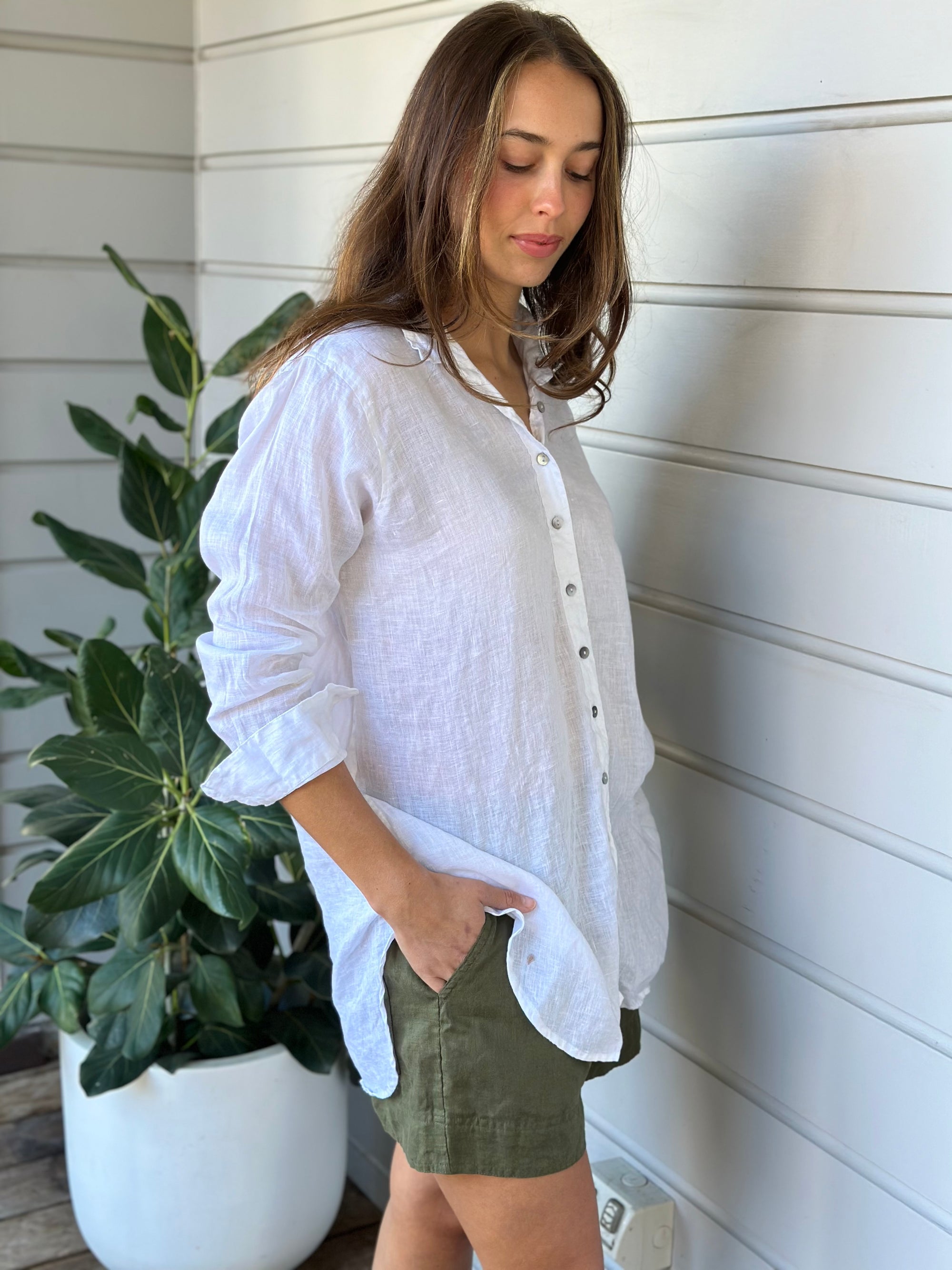 skyla shirt - white linen Apparel