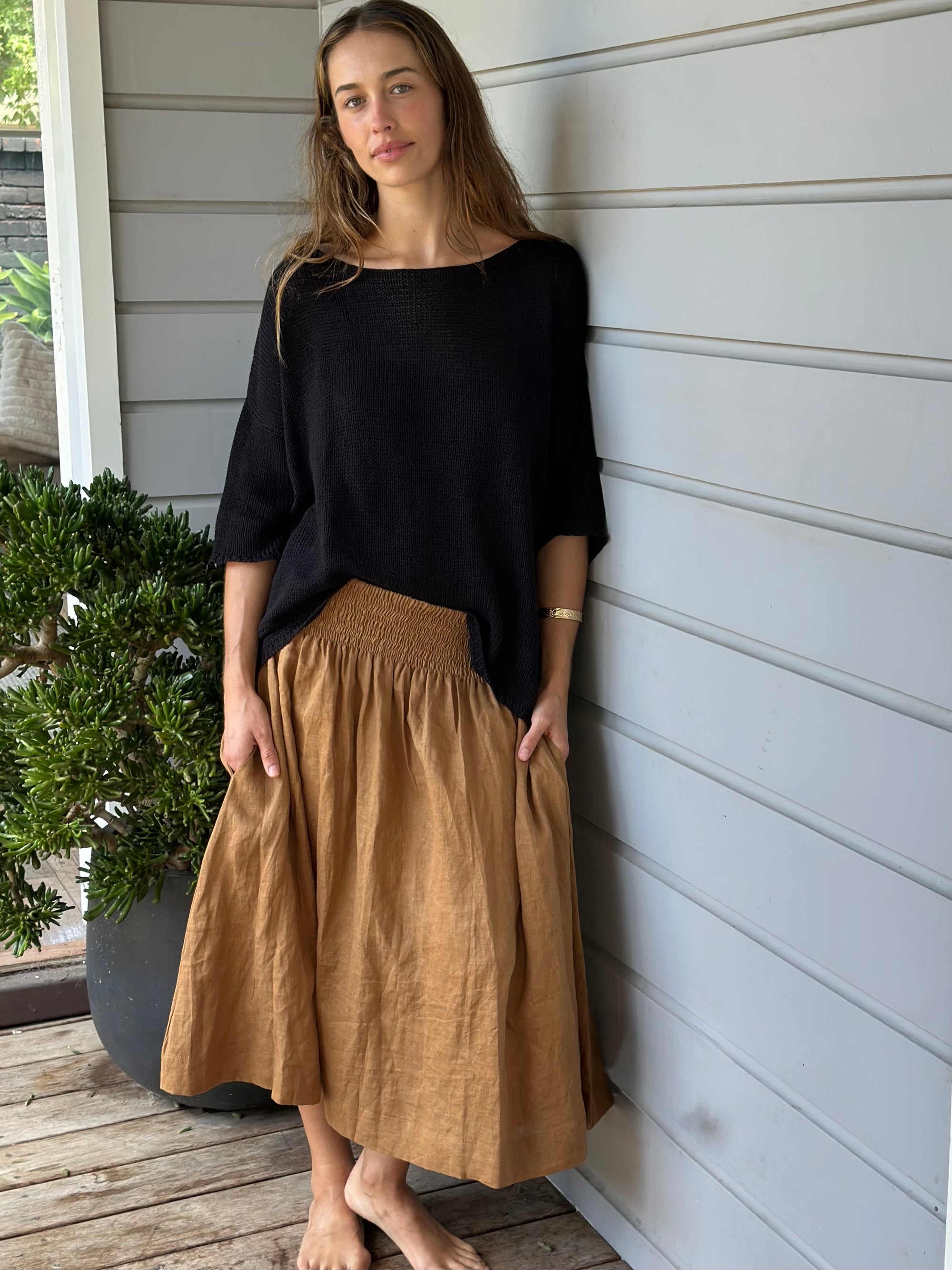 lola skirt - caramel linen Apparel