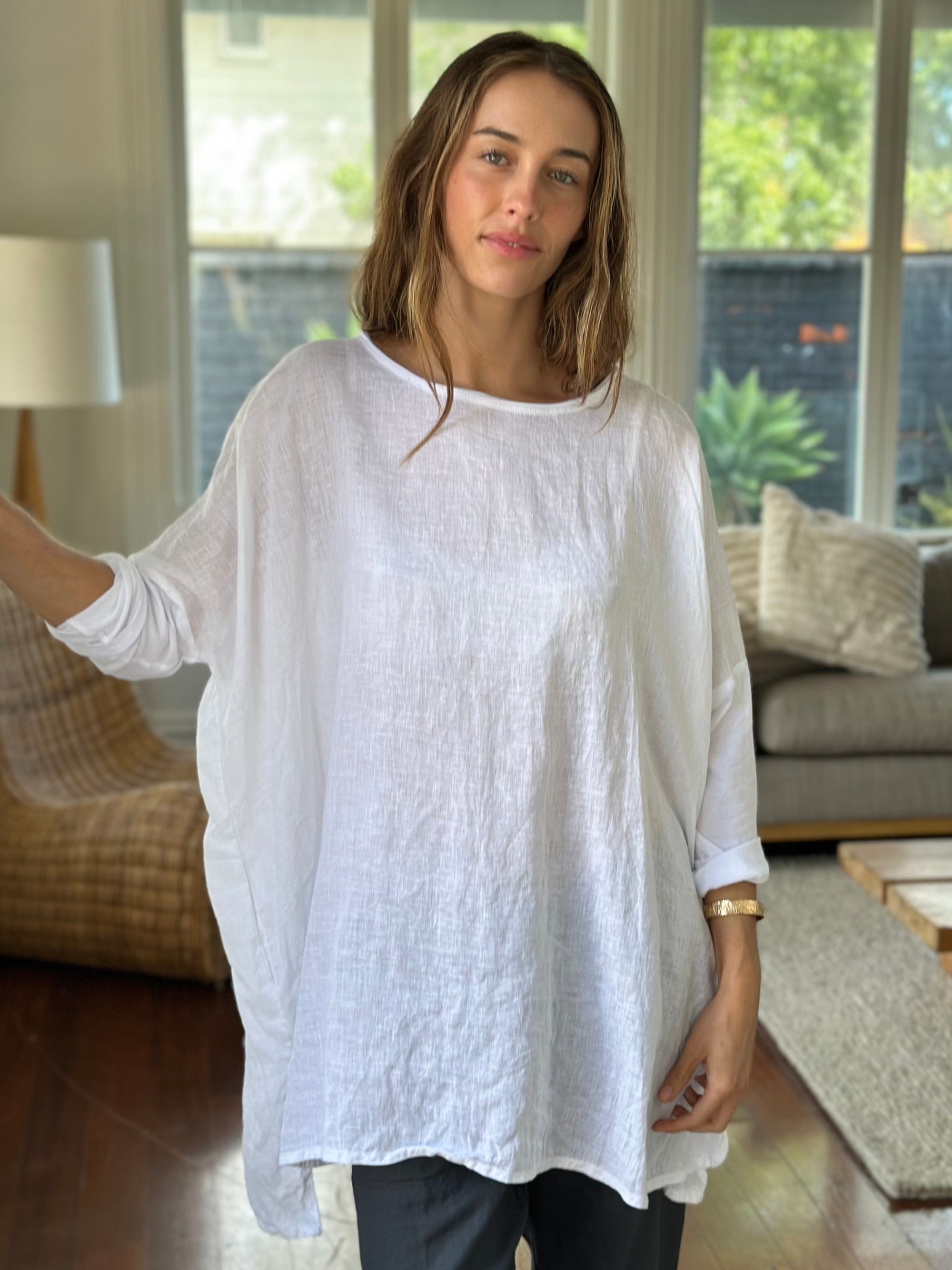 gabriella top-white Apparel