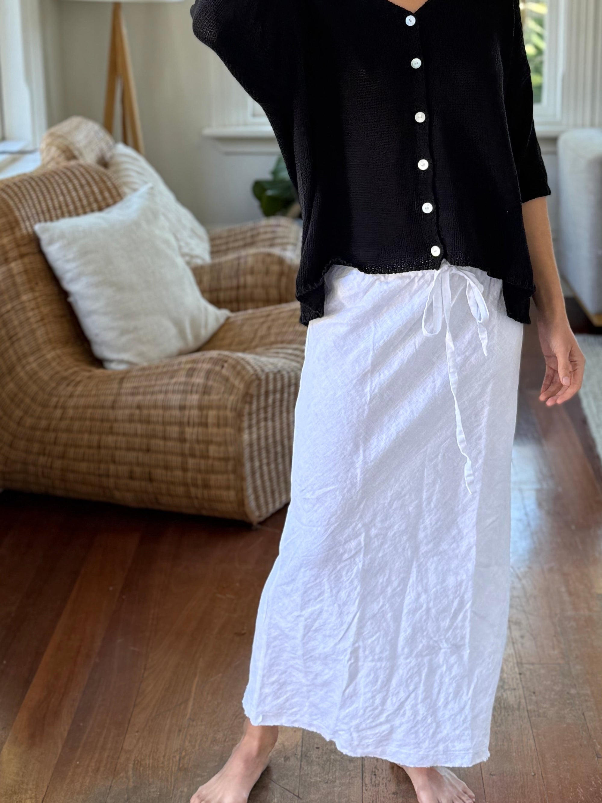 anthea skirt - white linen Apparel