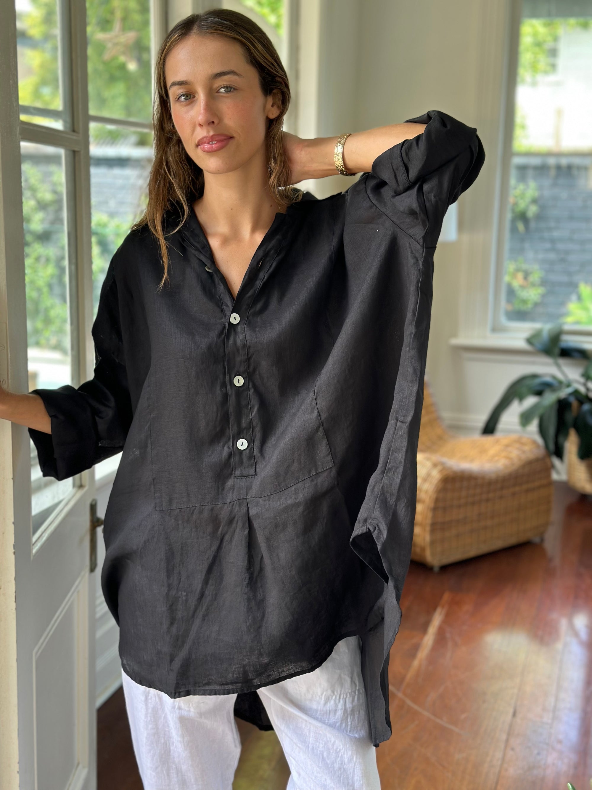 megan shirt - black linen Apparel