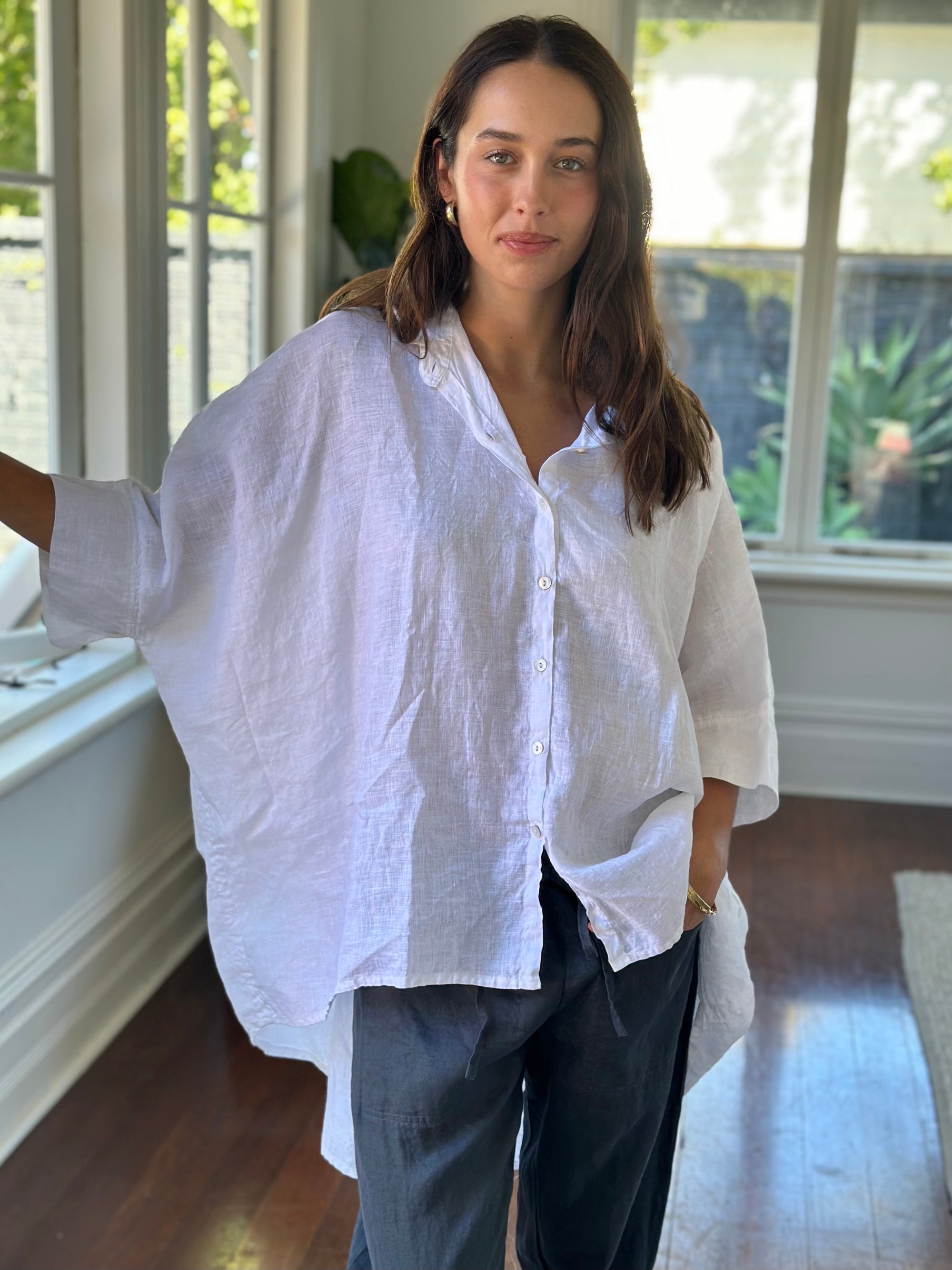 issey shirt - white linen Apparel