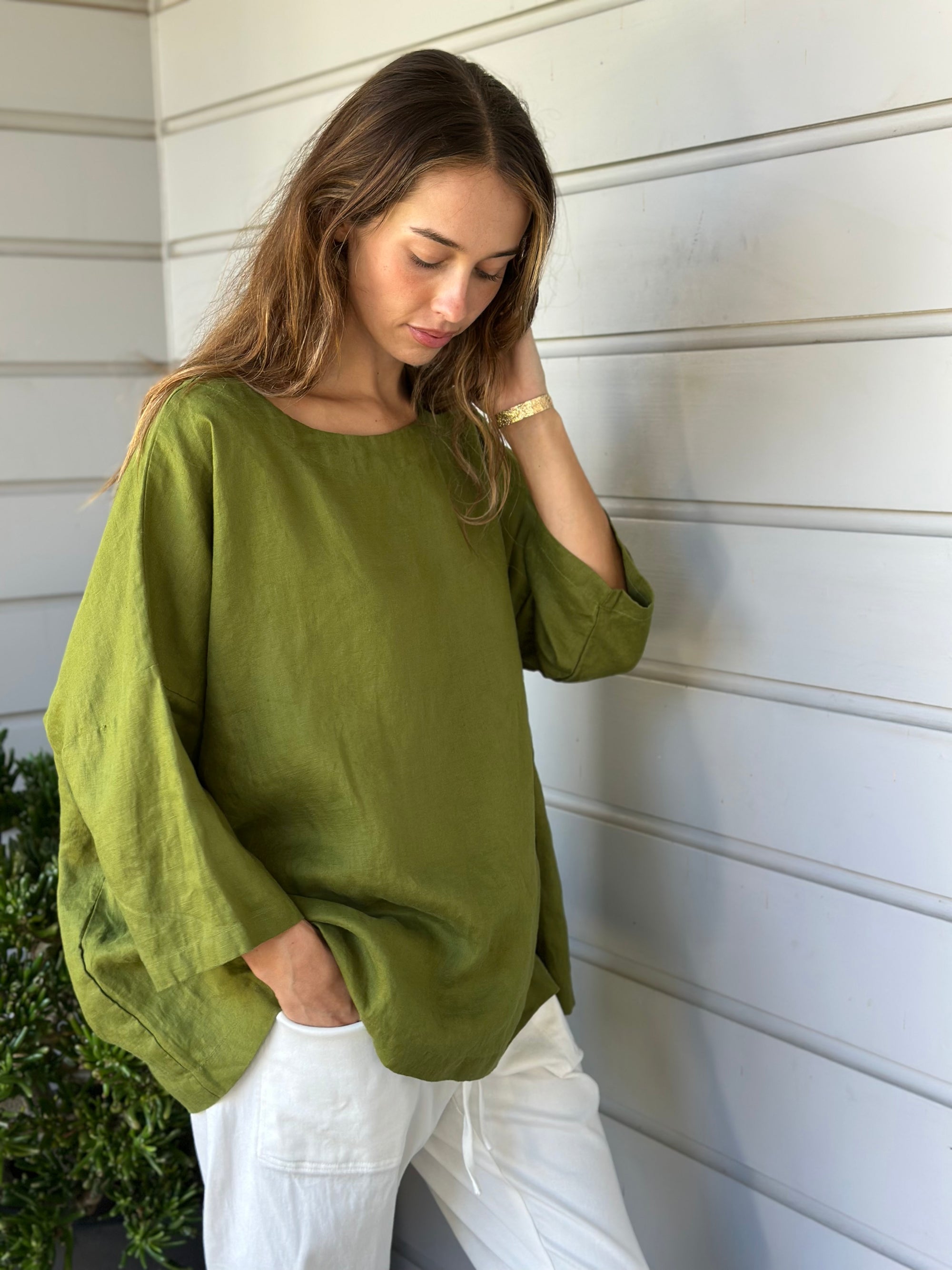 marita top - olive linen Apparel