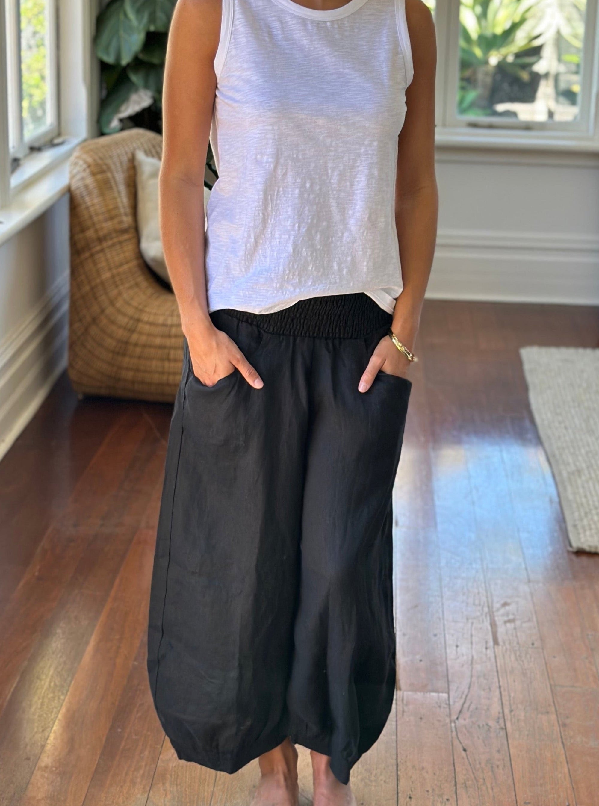 jackie pant - black linen Apparel