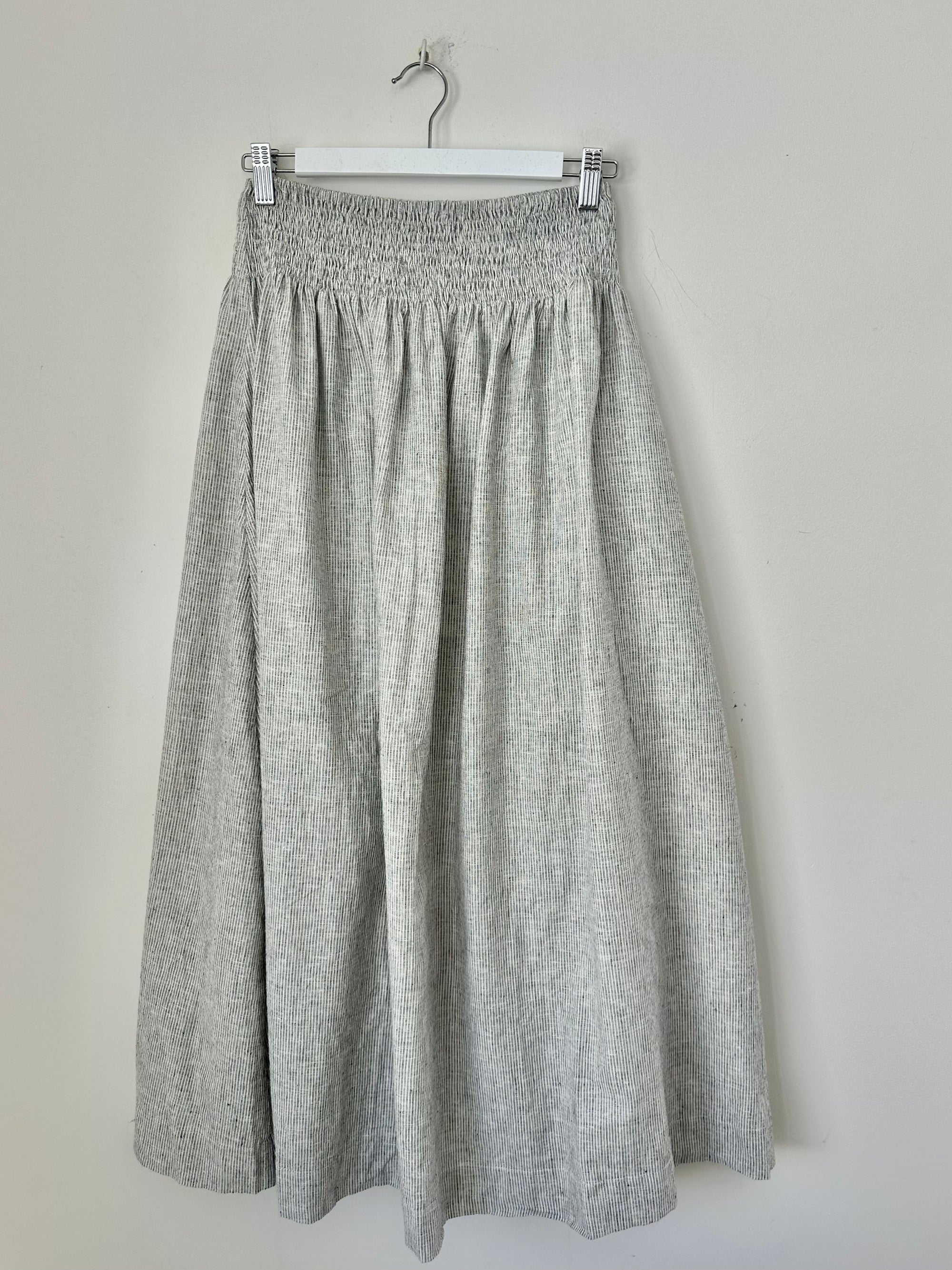 lulu skirt-fine grey stripe hemp Apparel