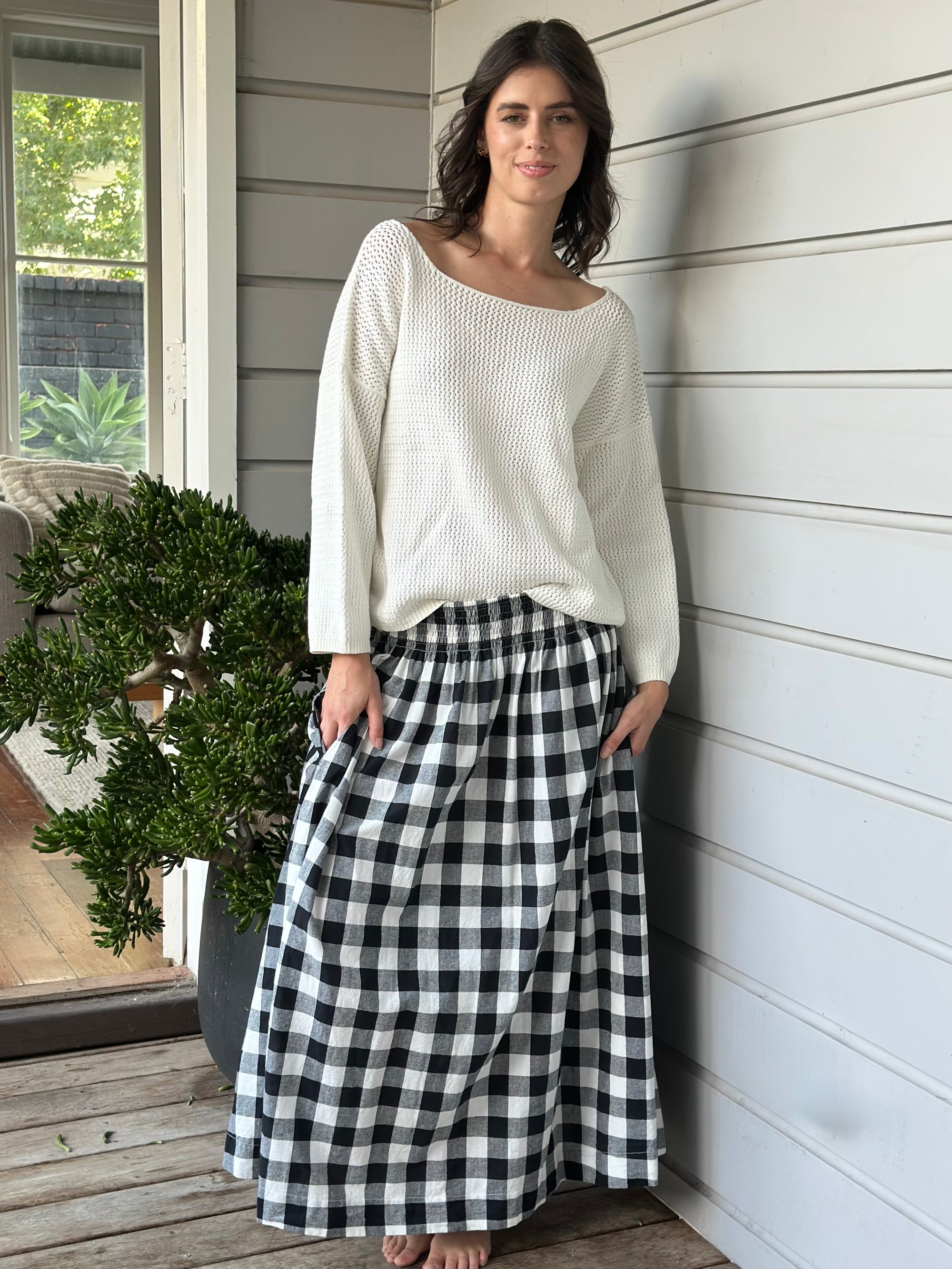 lulu skirt - black check Apparel