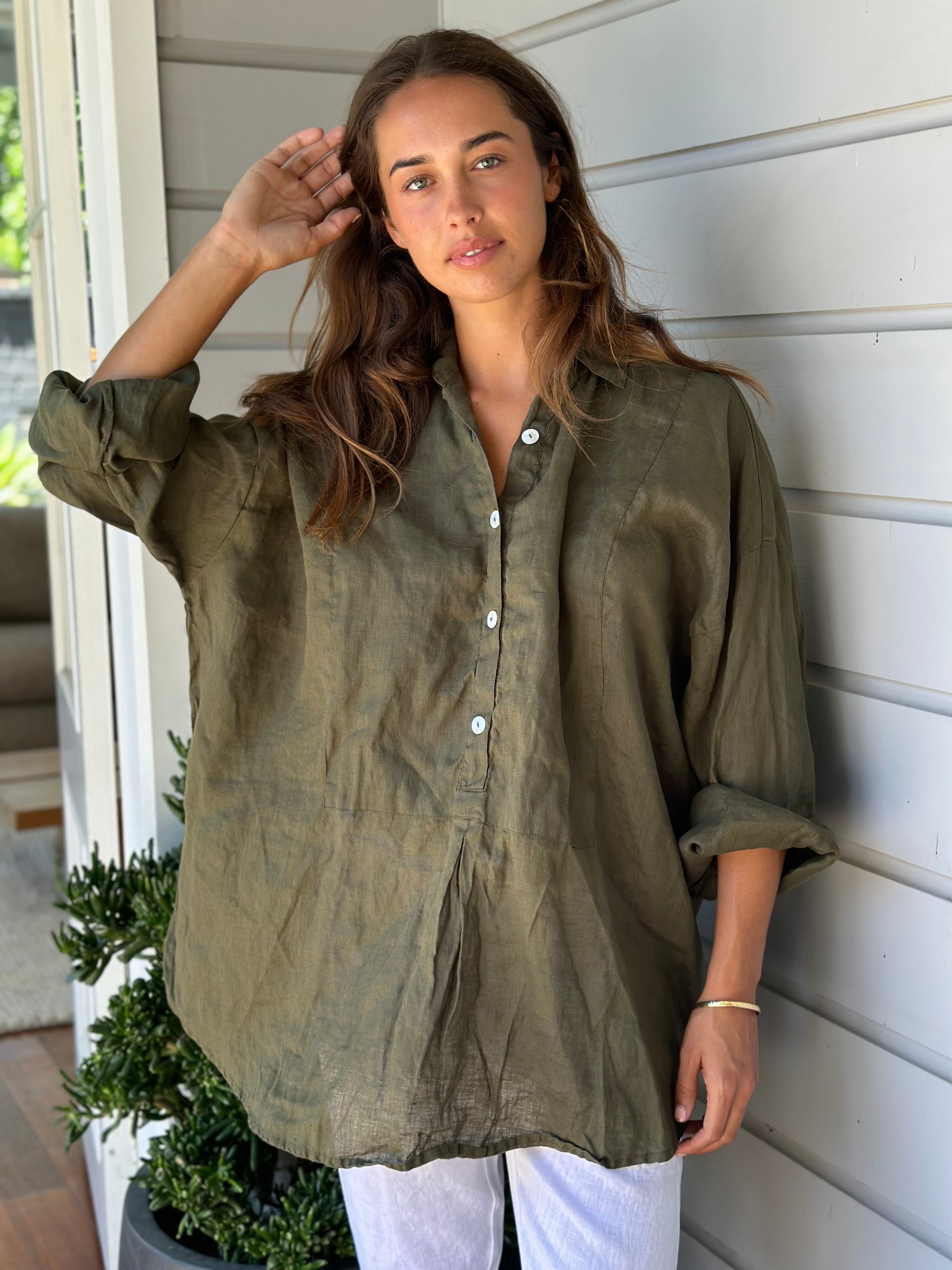 megan shirt - army linen Apparel