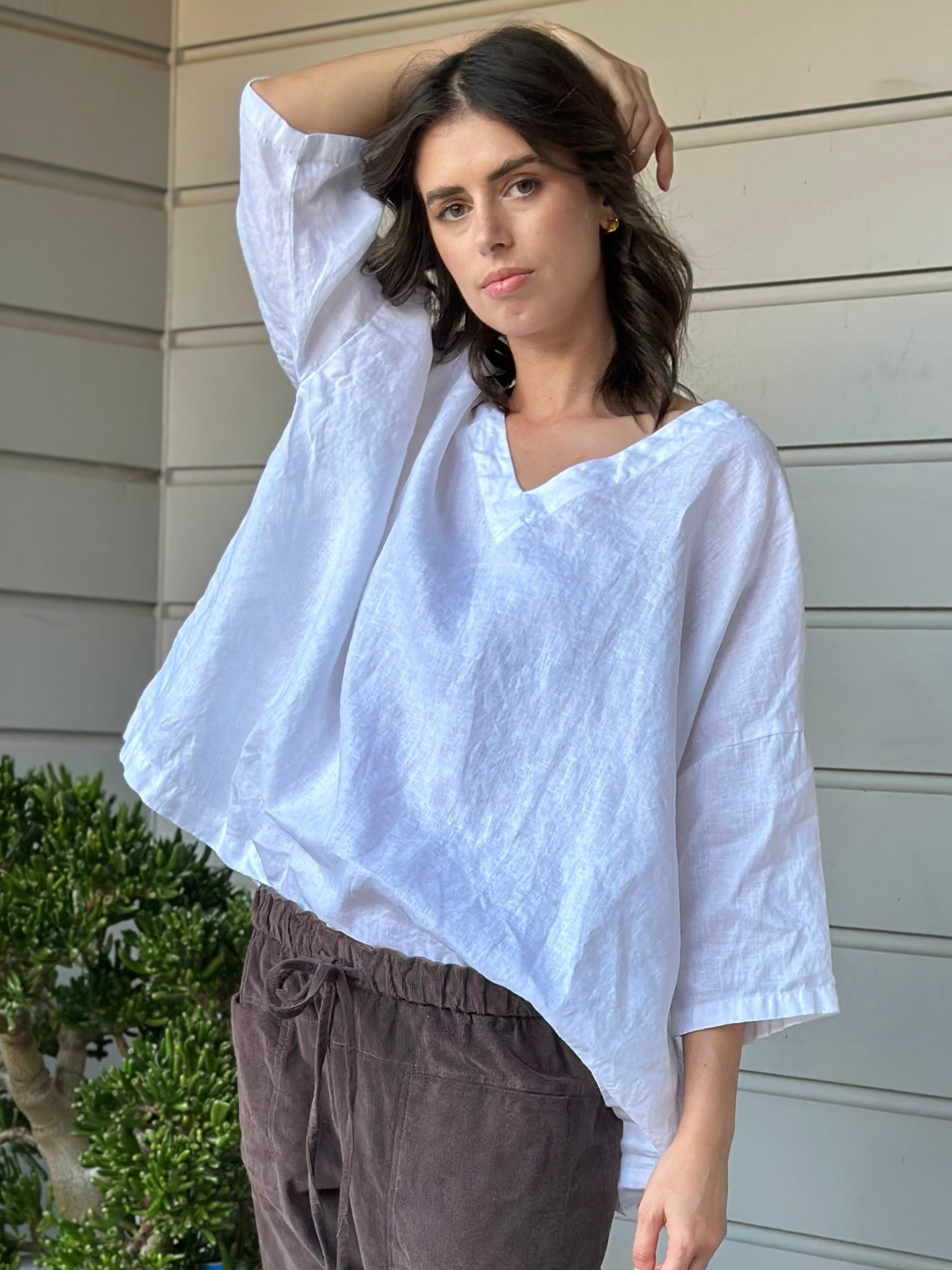lydia top - white linen Apparel
