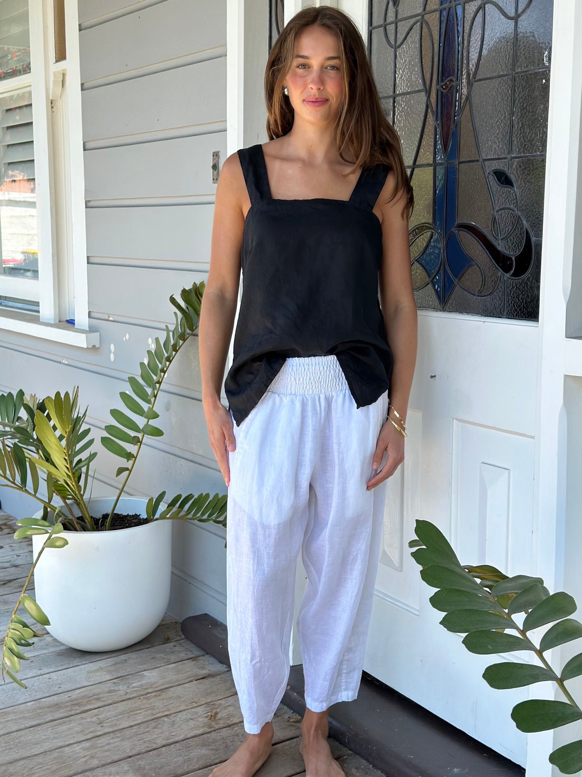 frankie pants-white linen Apparel