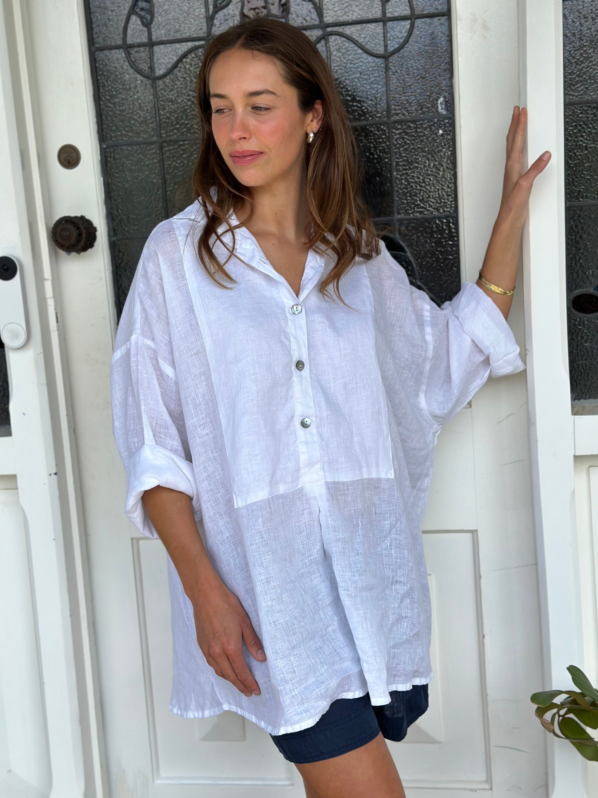 megan shirt-white linen Apparel