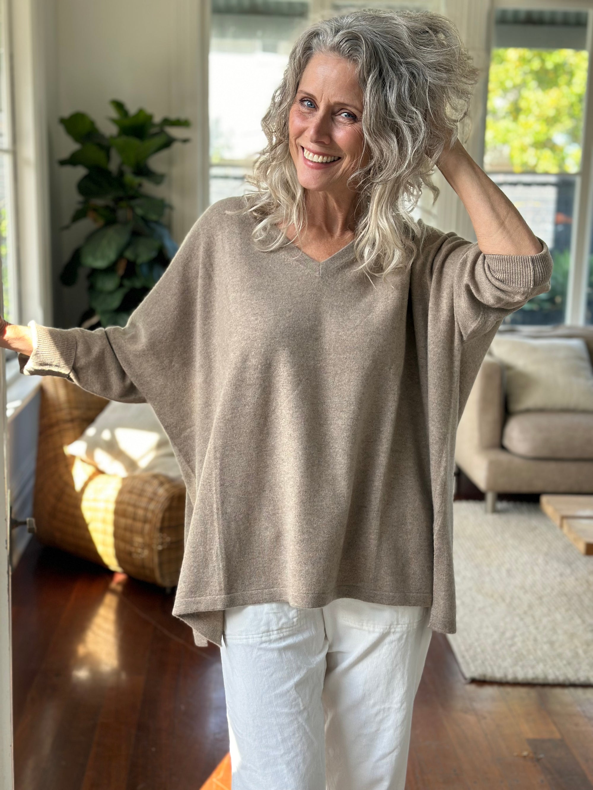 relaxed boyfriend knit- wheat cashmere Apparel