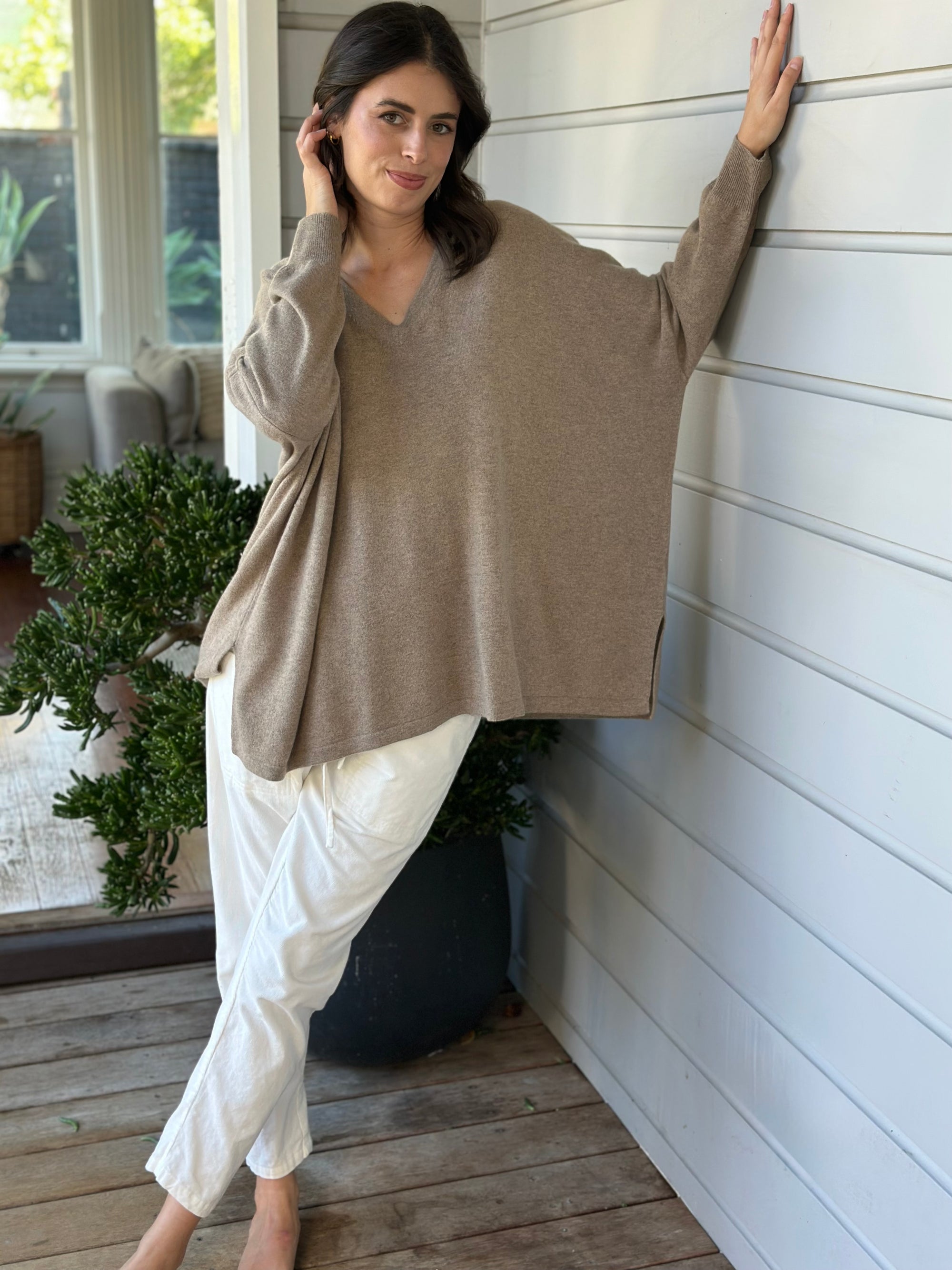 relaxed boyfriend knit- wheat cashmere Apparel
