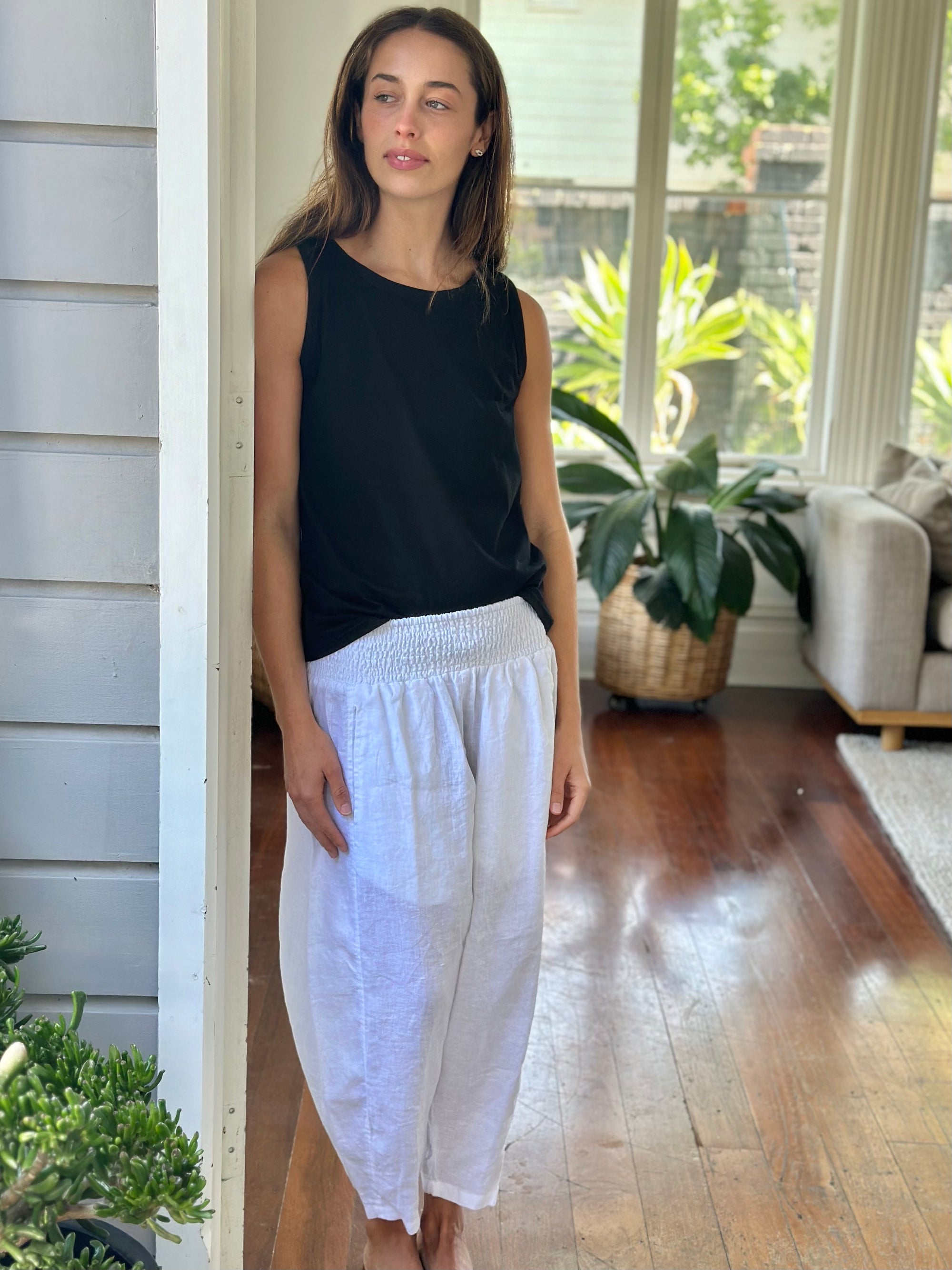 frankie pants-white linen Apparel