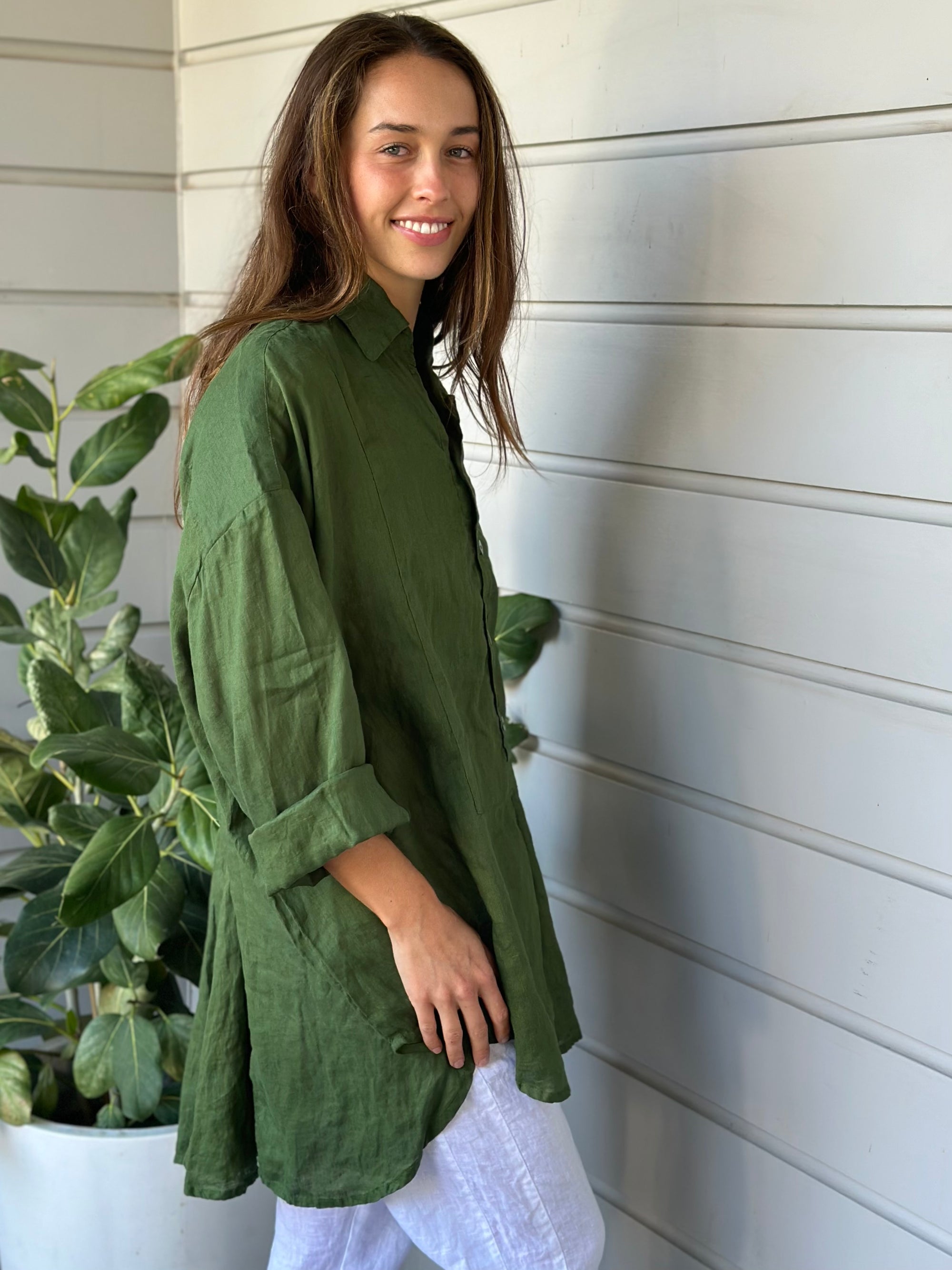 megan shirt - moss linen Apparel