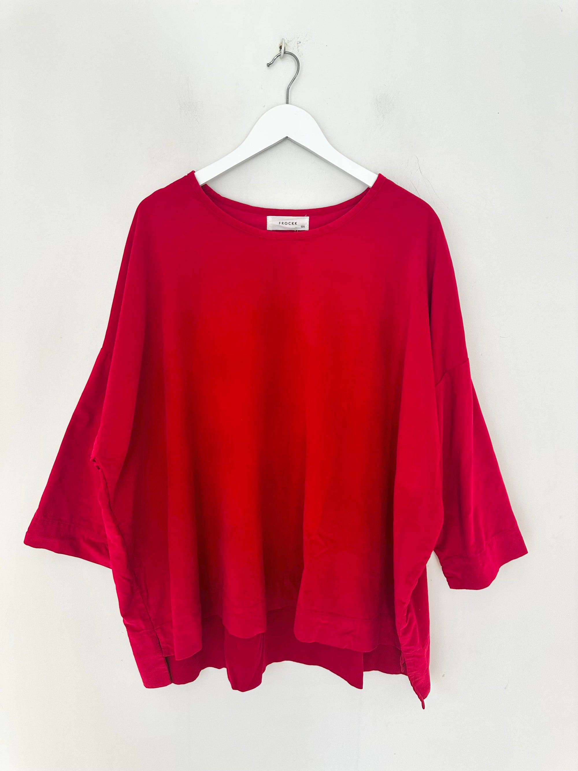 hunter top - winter red cord Apparel