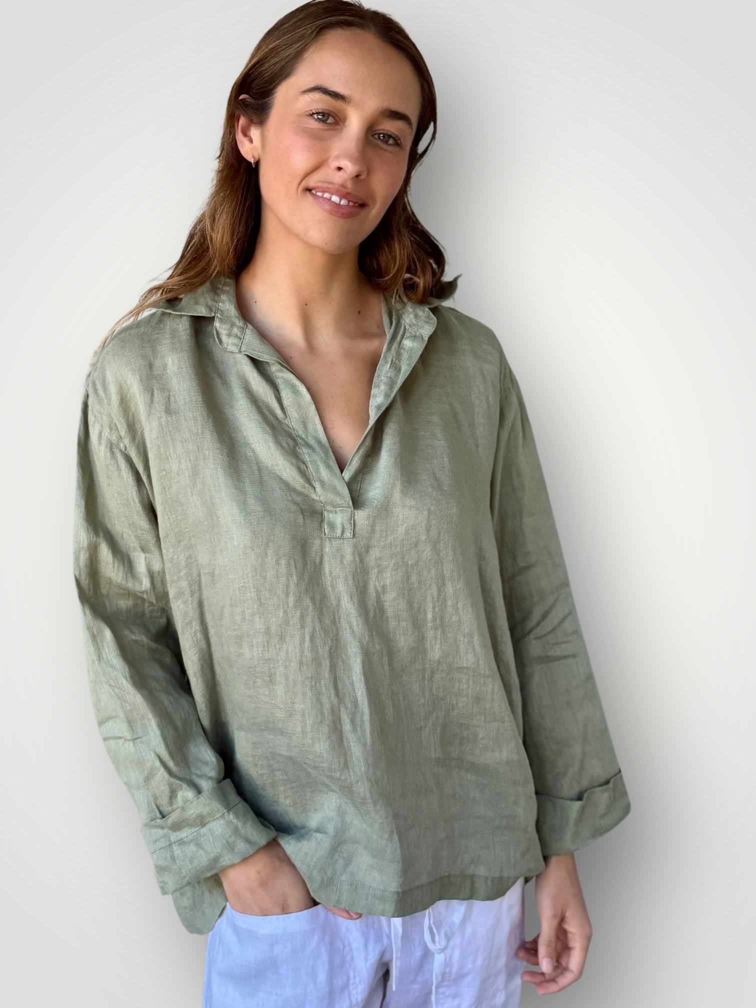 sybil top - sage linen Apparel