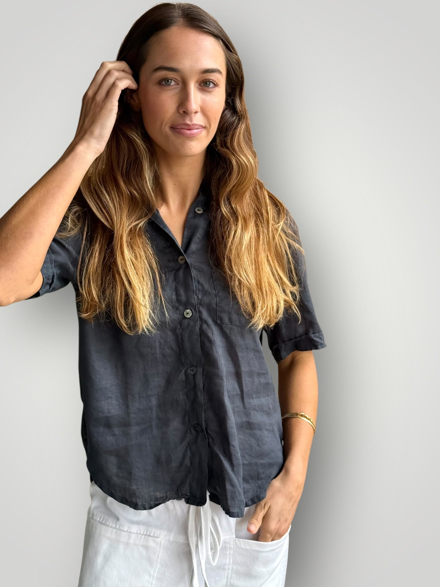 erin shirt-charcoal linen Apparel