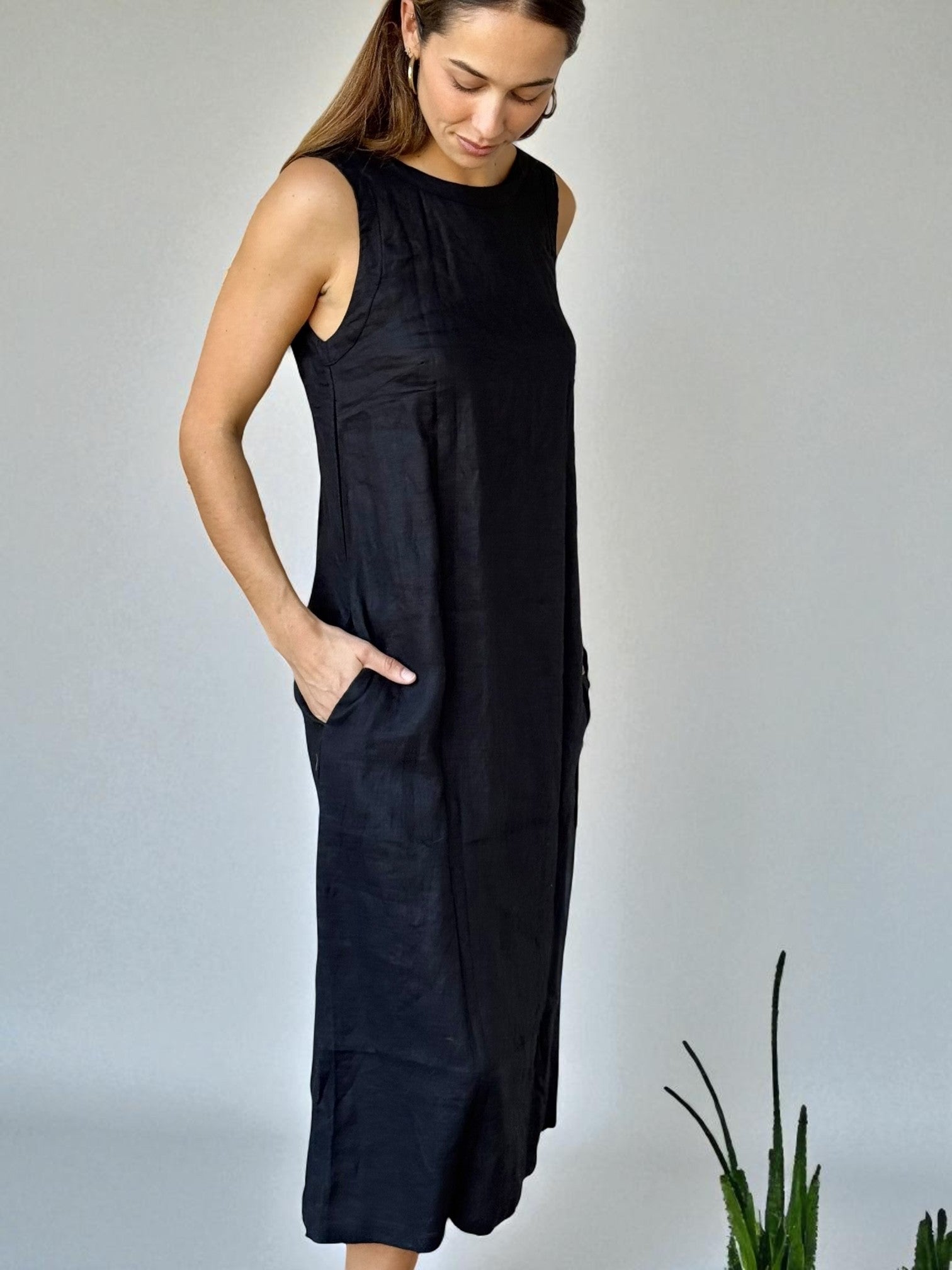 alisa dress - black linen
