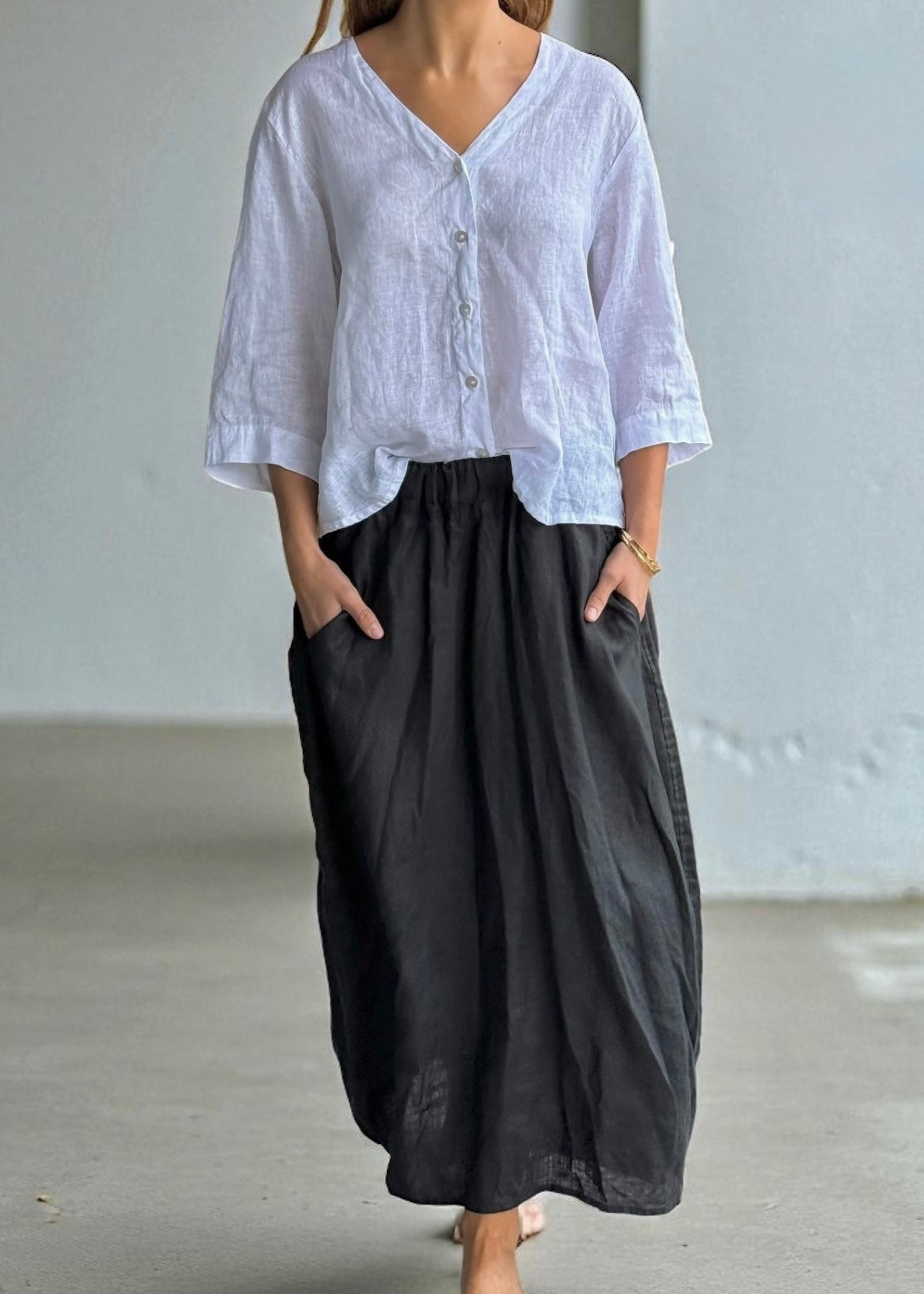 lana skirt - black linen