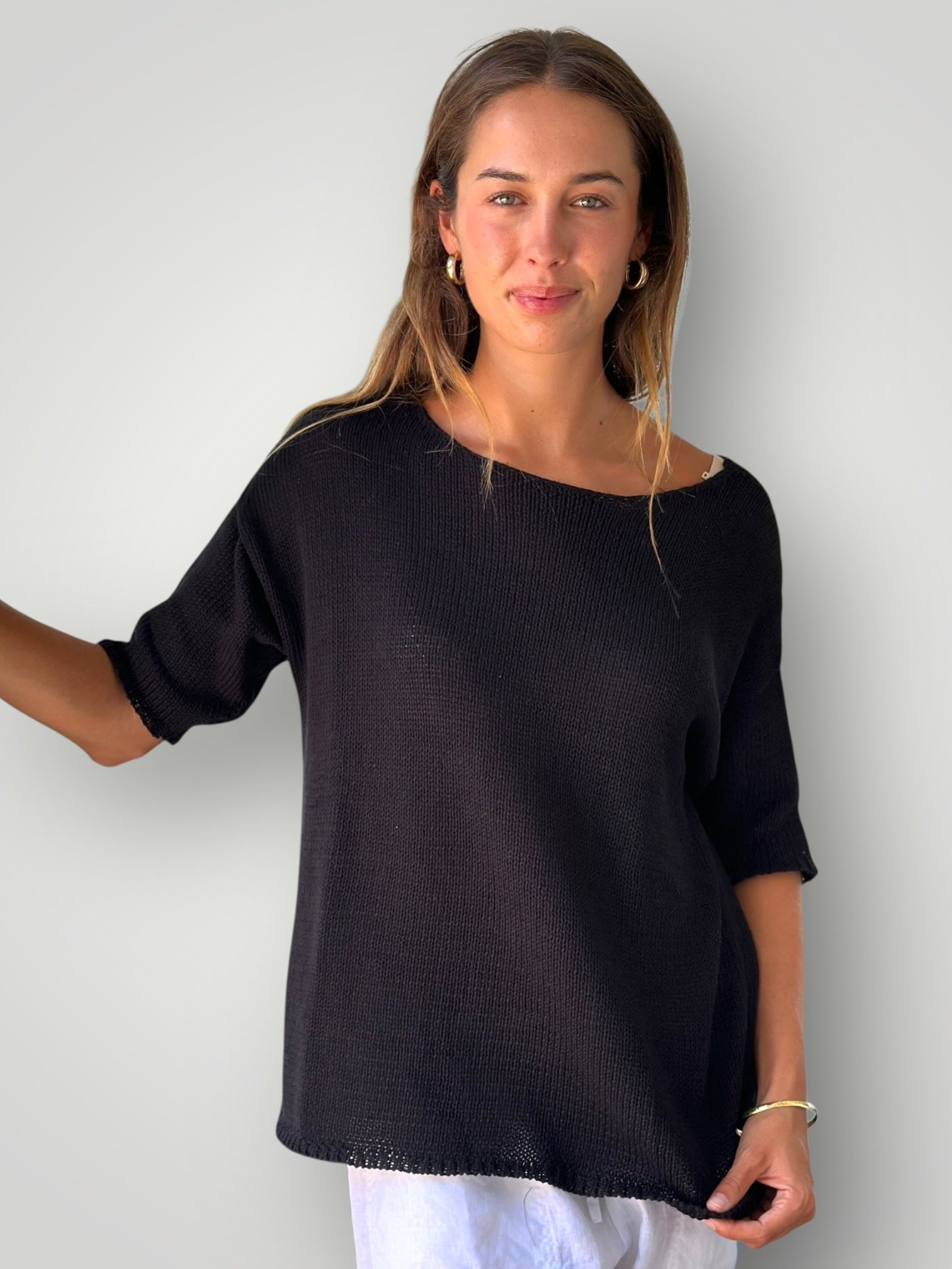 alex top-black cotton knit Apparel