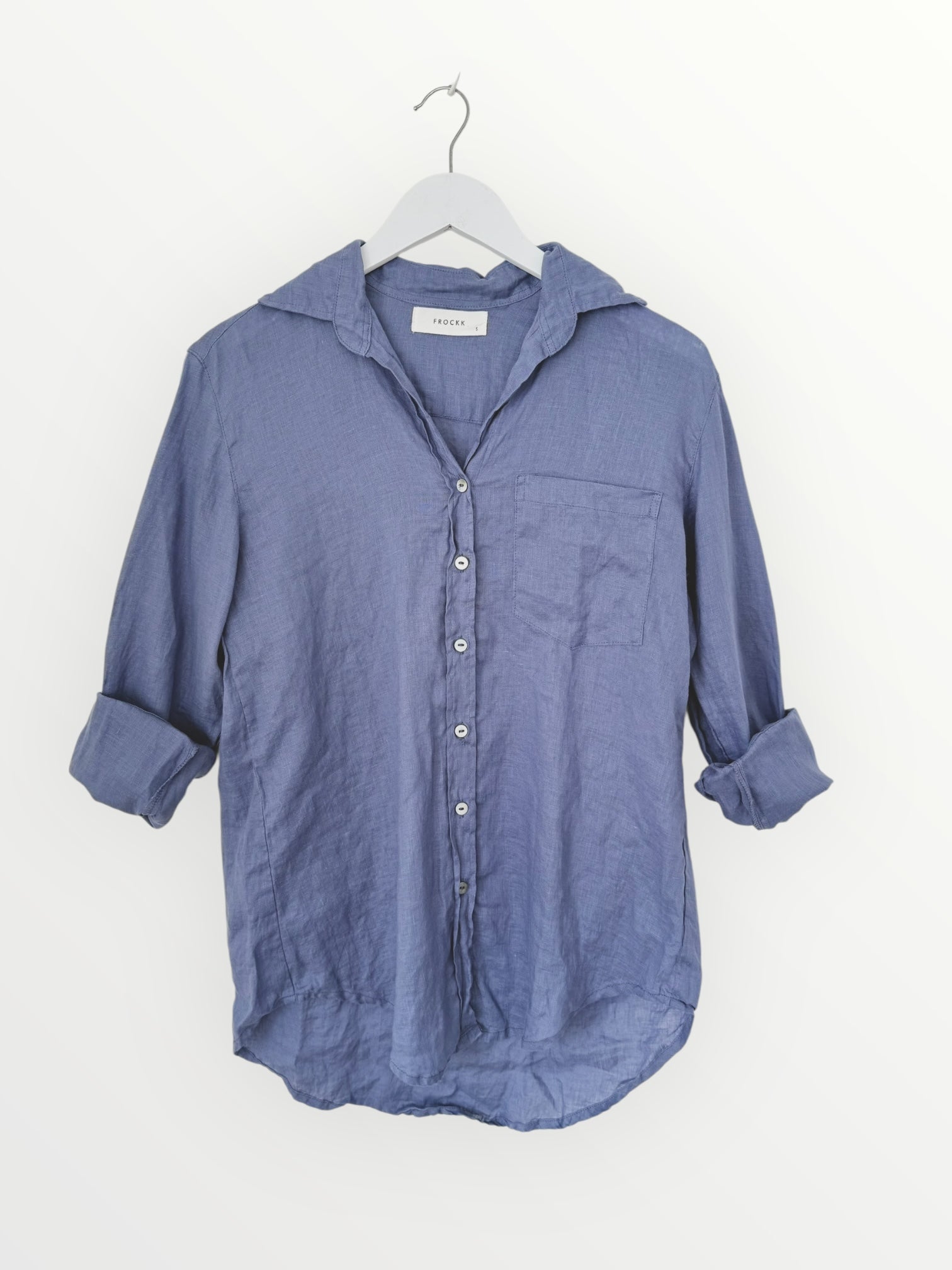erika shirt-cornflower linen Apparel